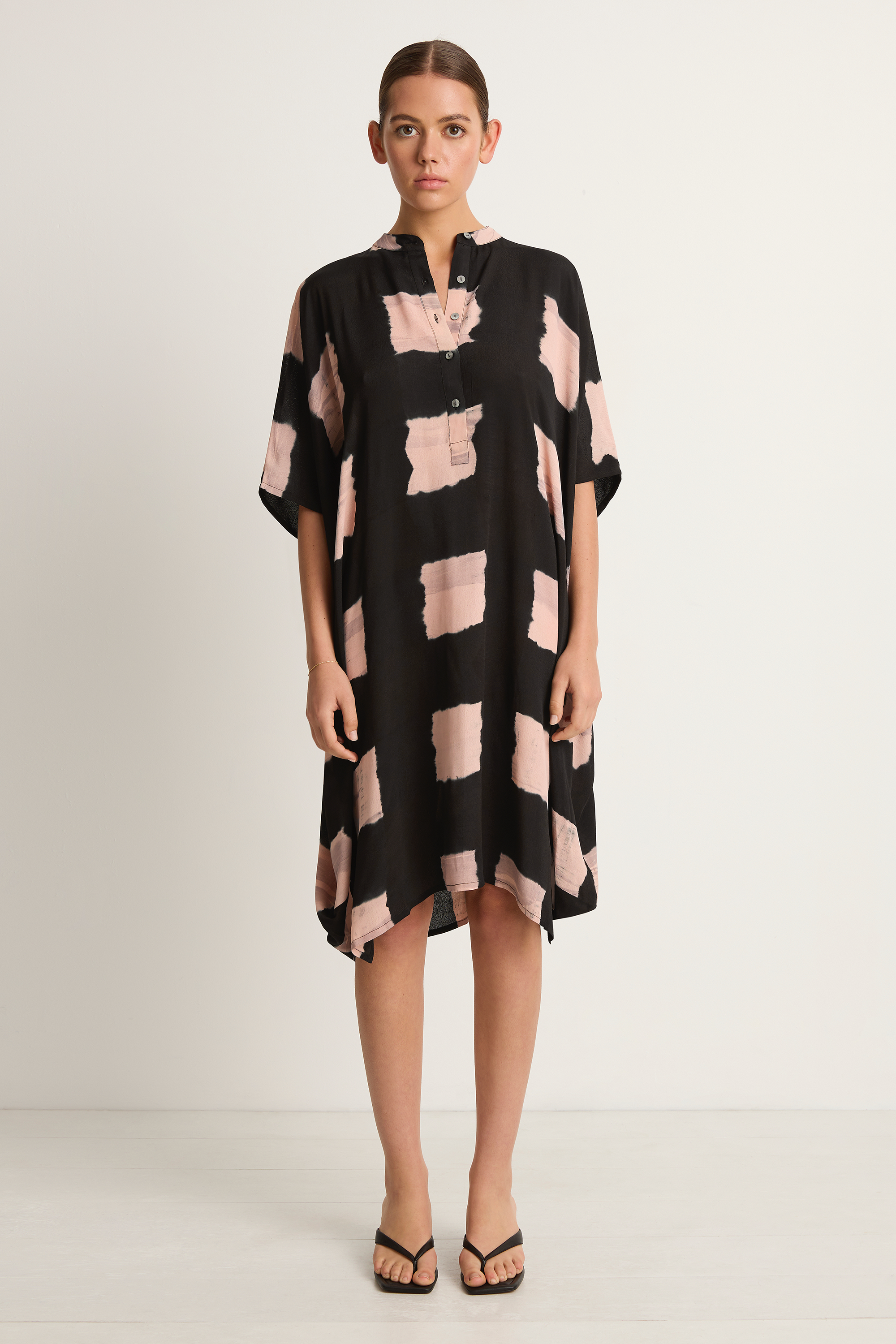 Nous Sam Caftan - Irregular Check
