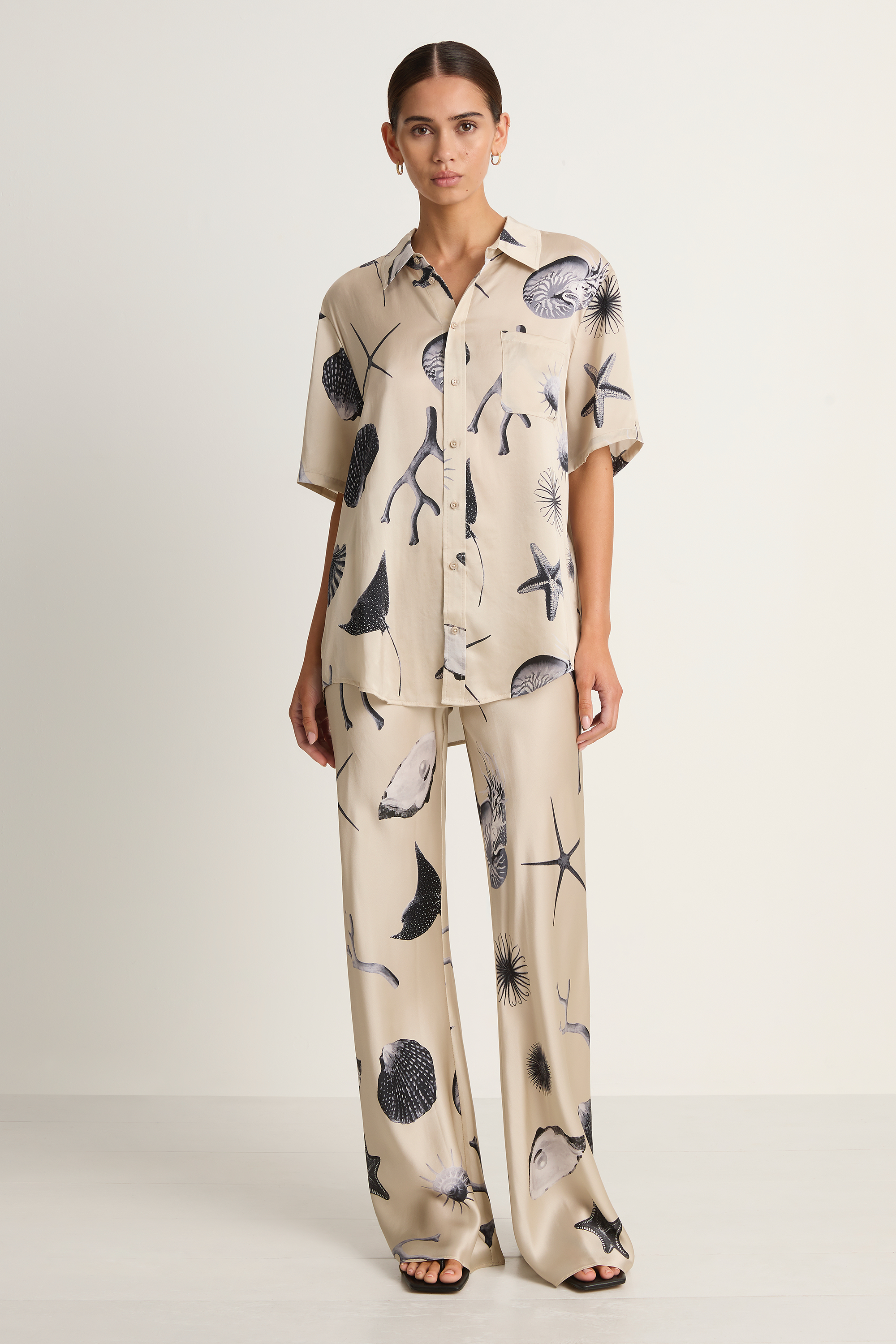 Silk Laundry Short Sleeve Boyfriend Shirt - Seashells