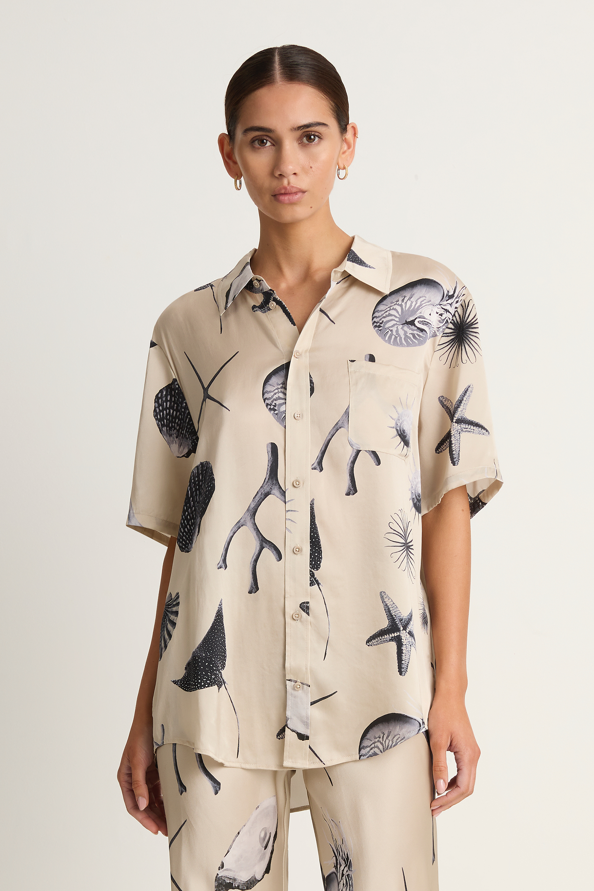 Silk Laundry Short Sleeve Boyfriend Shirt - Seashells
