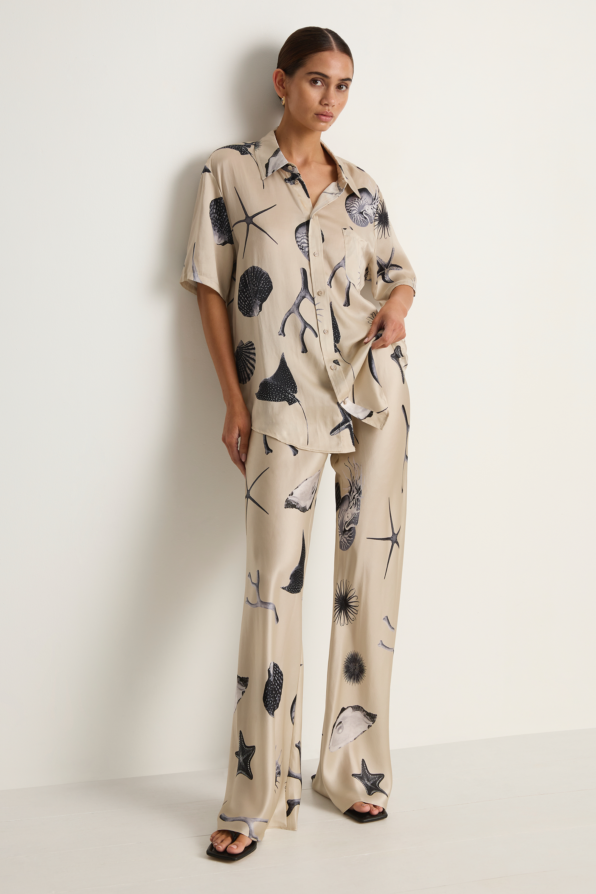 Silk Laundry Short Sleeve Boyfriend Shirt - Seashells