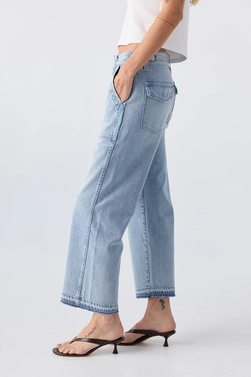 AMO Denim Easy Army Slouch Crop - Enjoy
