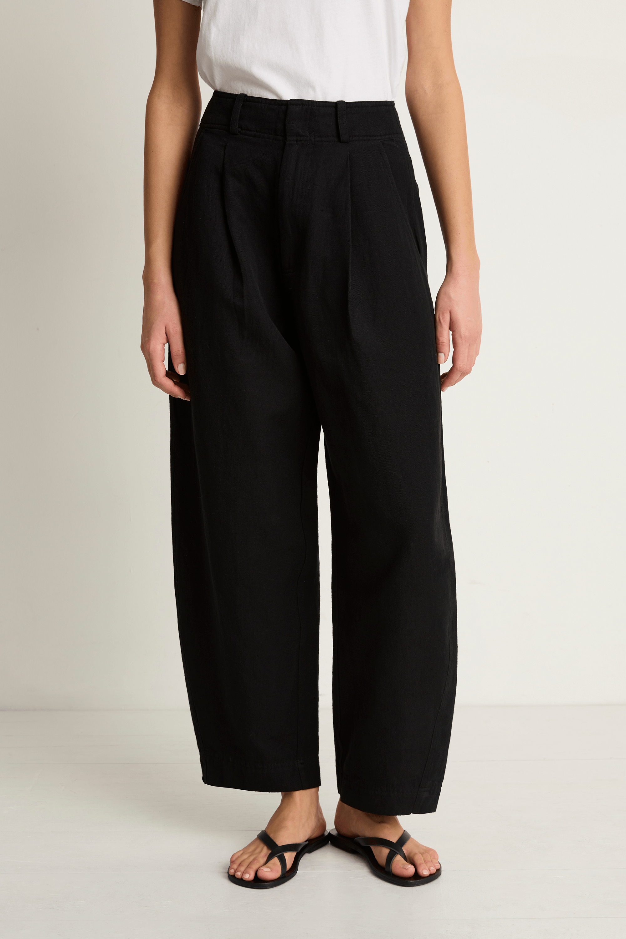Apiece Apart Bari Crop Trouser - Black