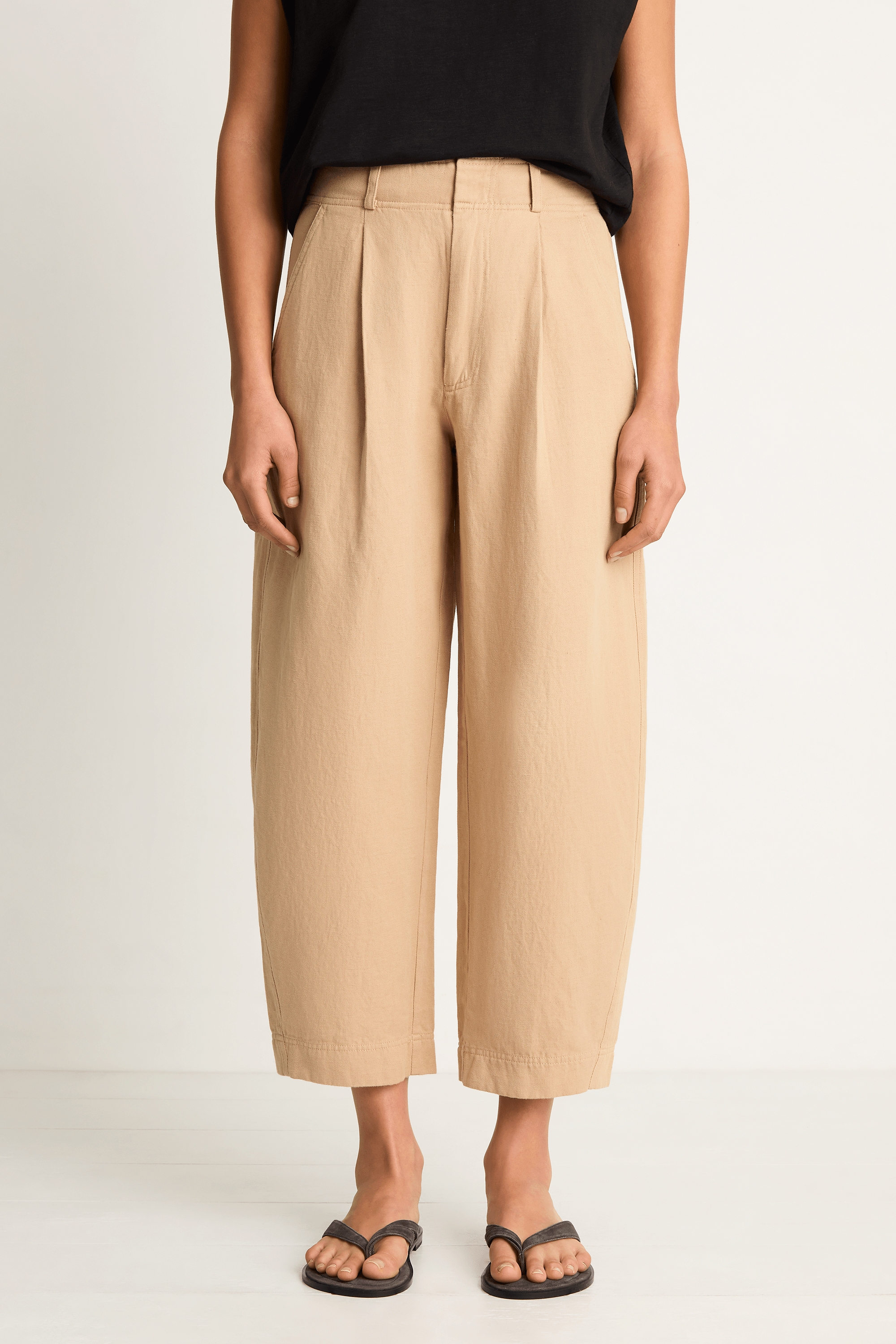 Apiece Apart Bari Crop Trouser - Desert