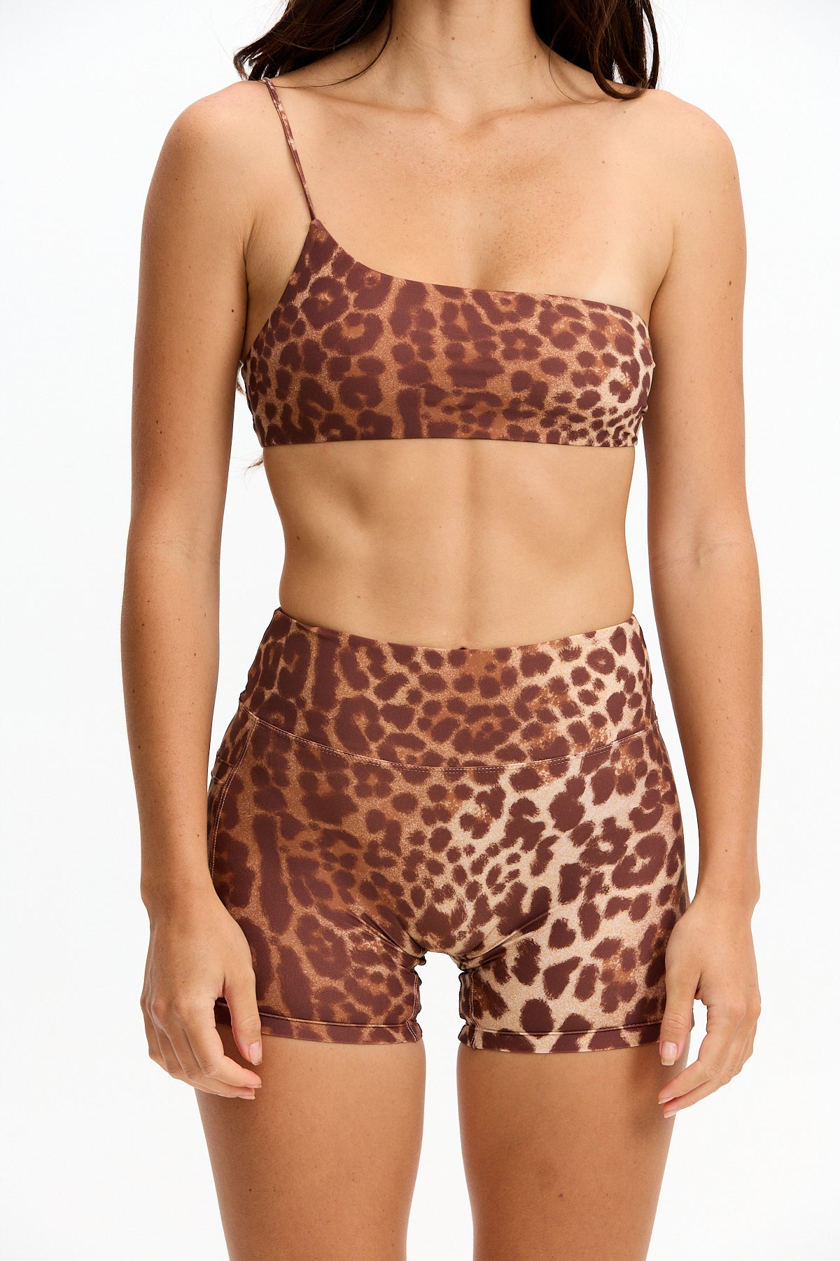 Benoa Body 4" Biker Shorts - Sahara