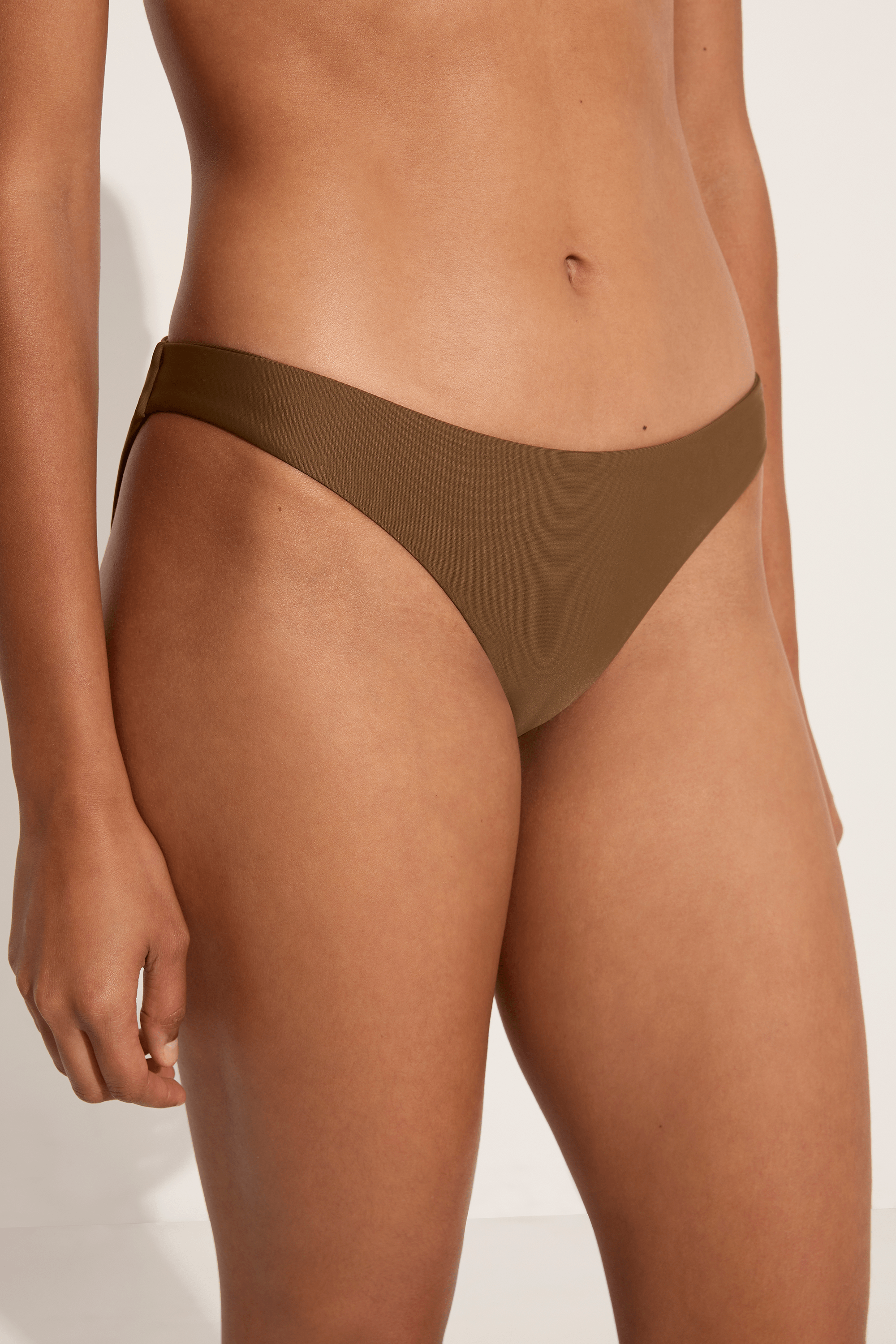 Mikoh Zuma 2 Bottom - Kombu