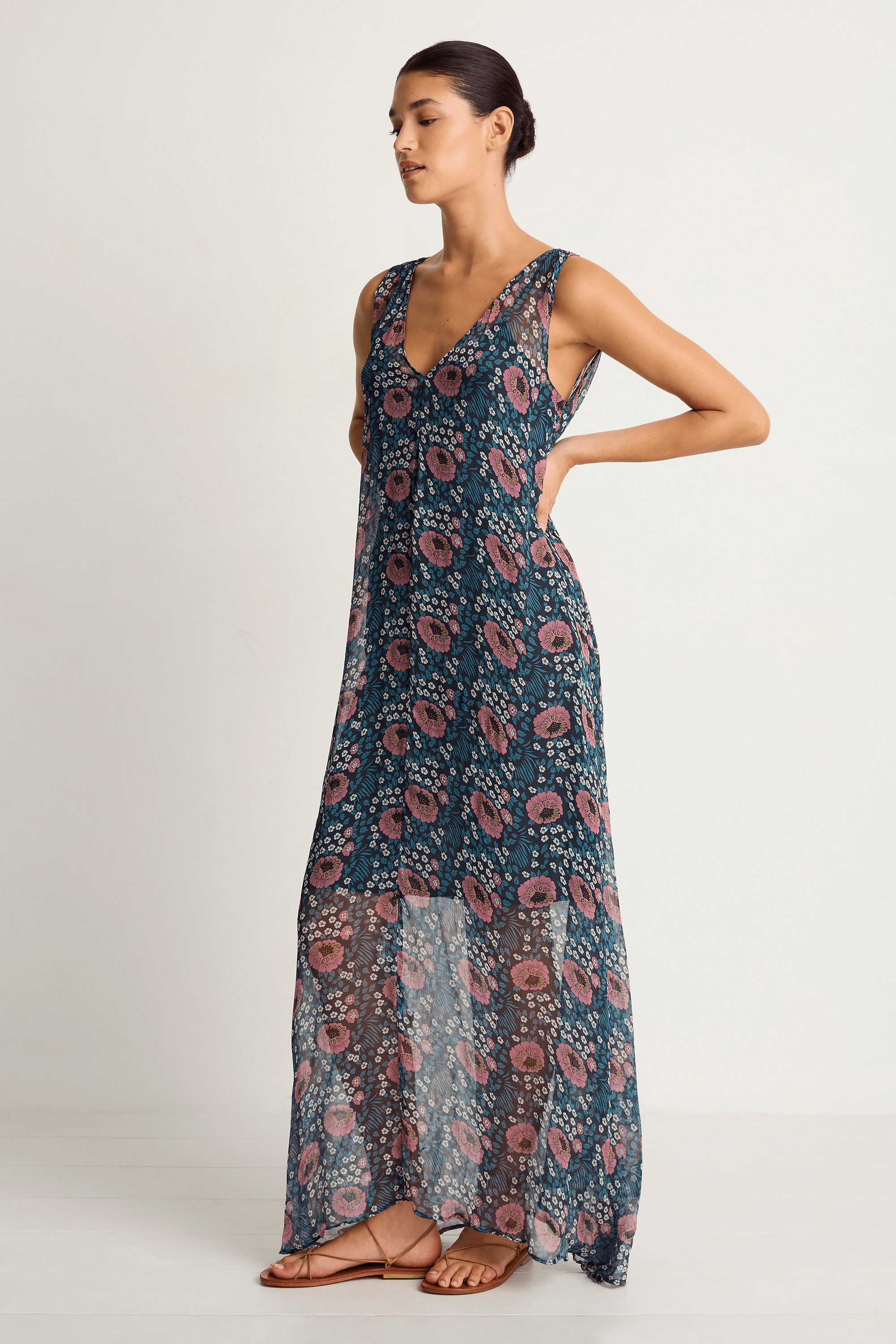 Natalie Martin Tova Maxi - Vintage Flowers Indigo