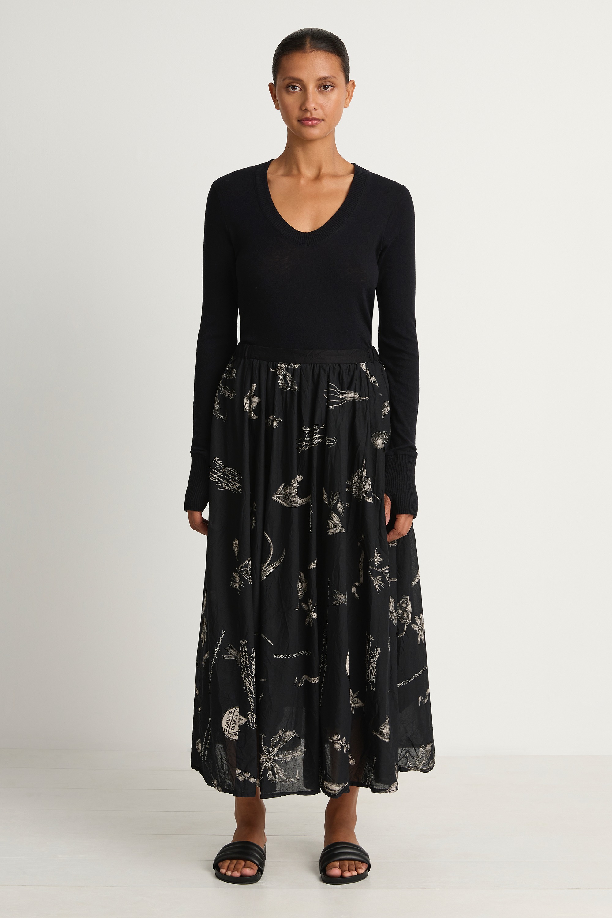 Pas De Calais Plant Growth Print Skirt - Black