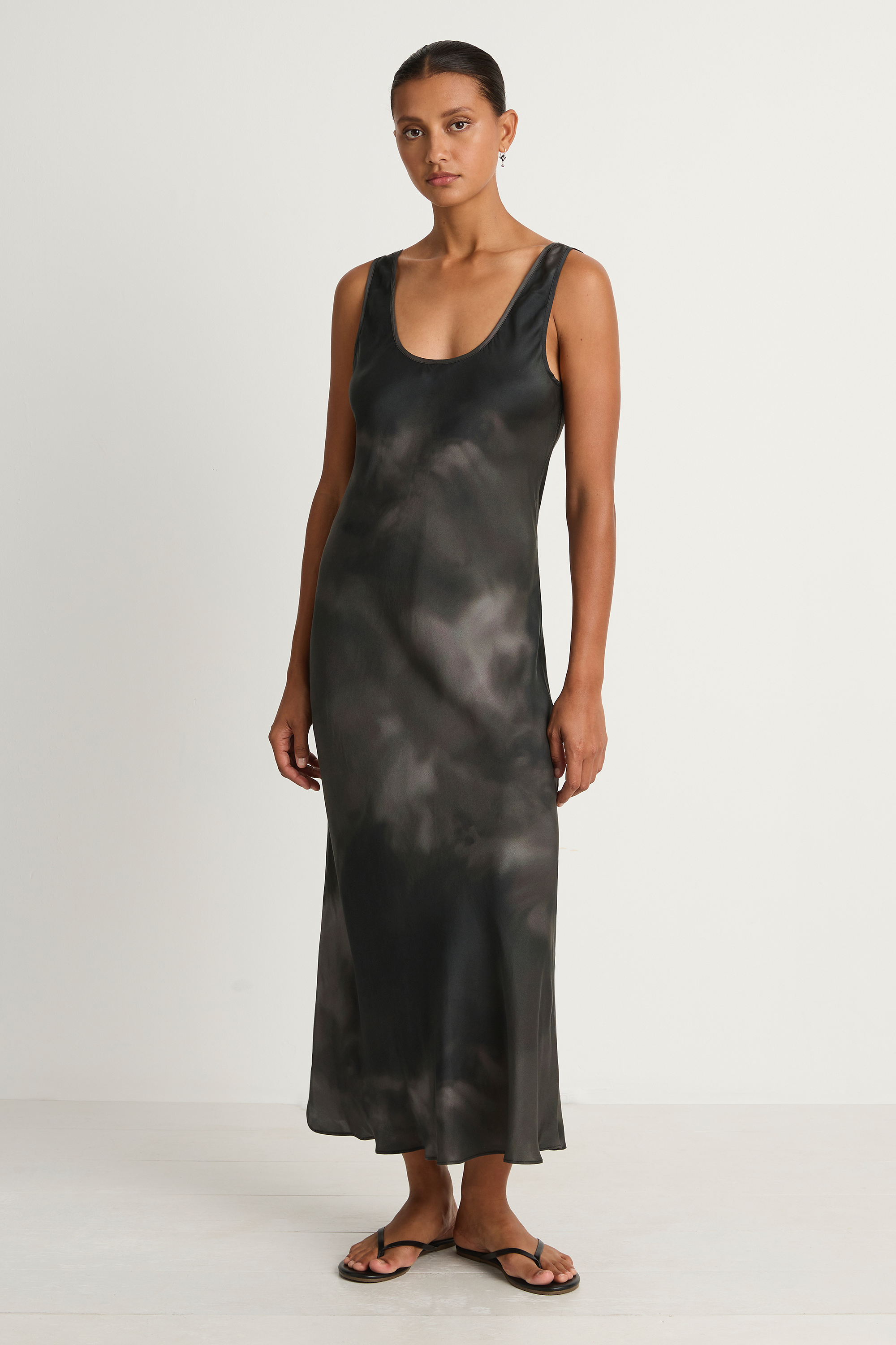 Silk Laundry Scoop Neck Dress - Smoke