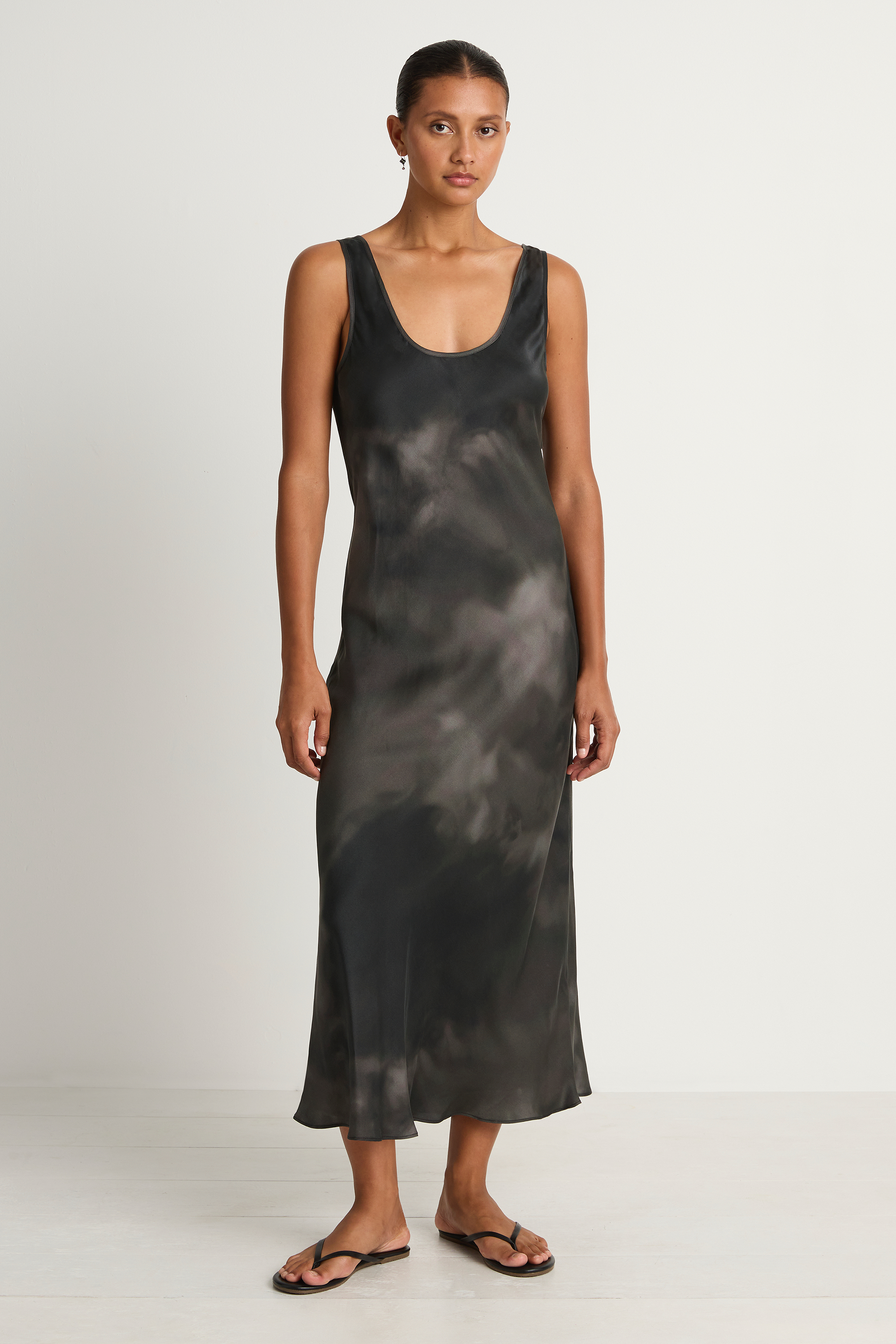 Silk Laundry Scoop Neck Dress - Smoke