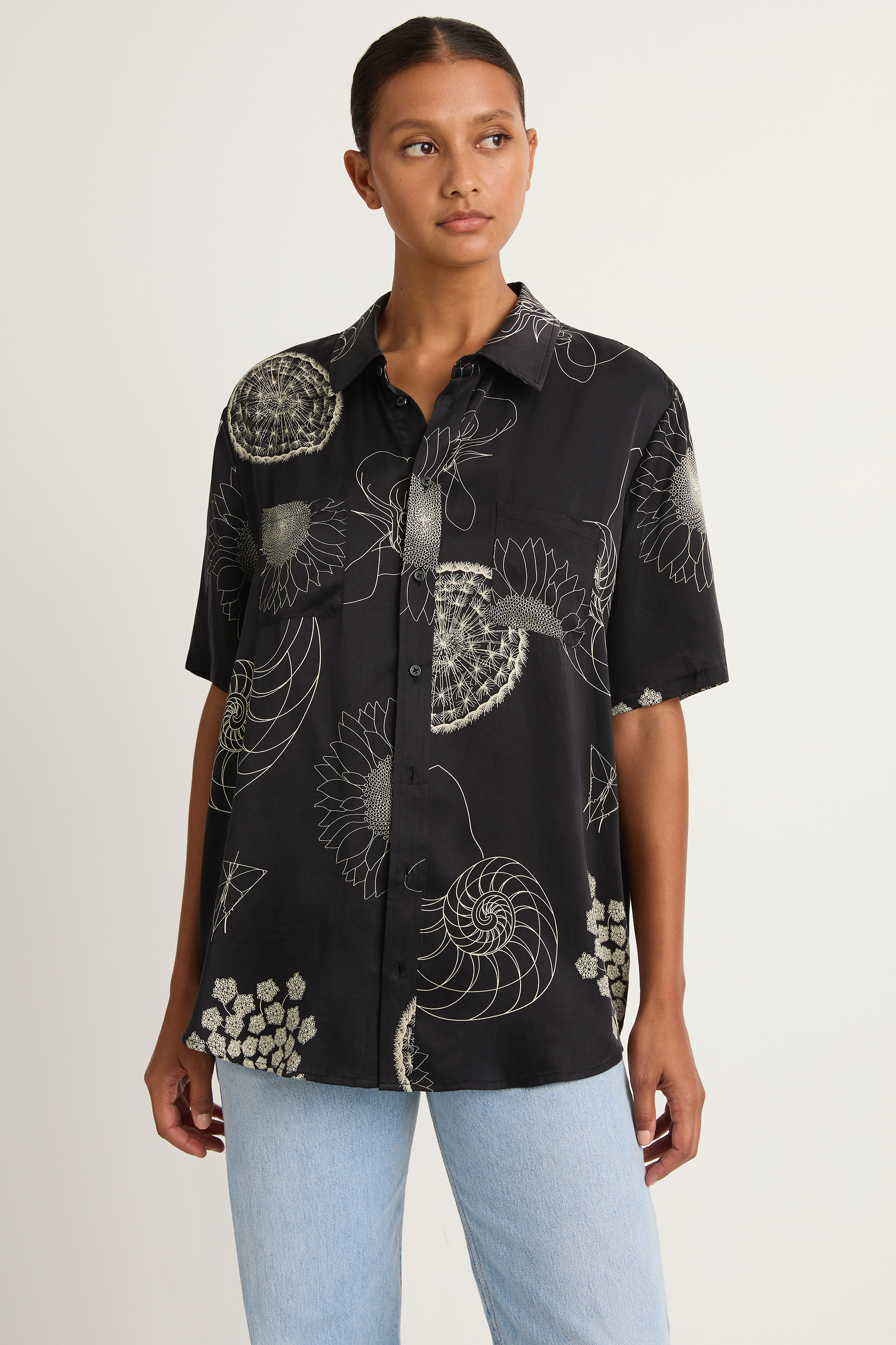 Silk Laundry Short Sleeve Boyfriend shirt - Fibonacci Black