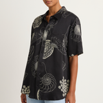 Silk Laundry Short Sleeve Boyfriend shirt - Fibonacci Black