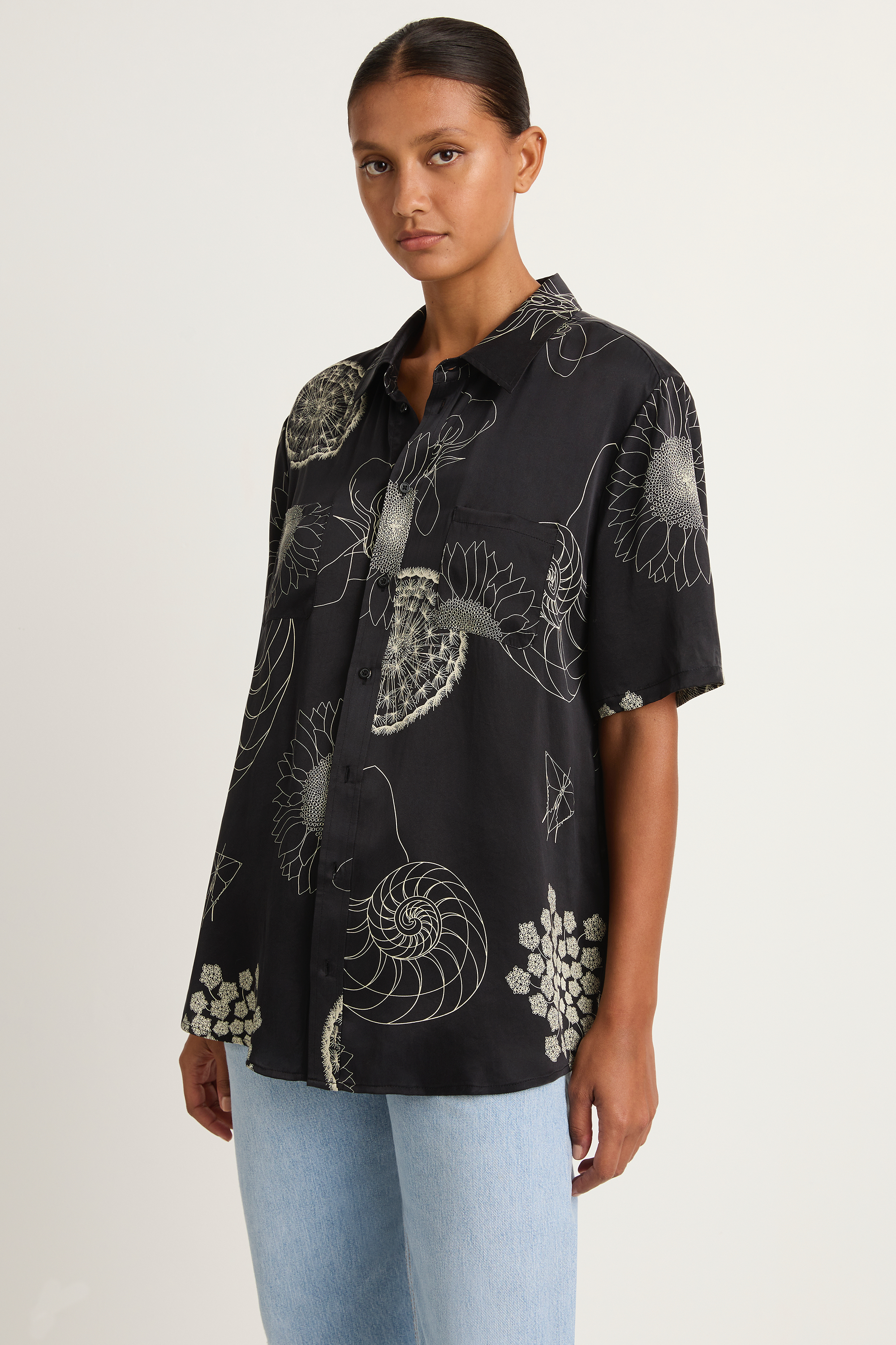 Silk Laundry Short Sleeve Boyfriend shirt - Fibonacci Black