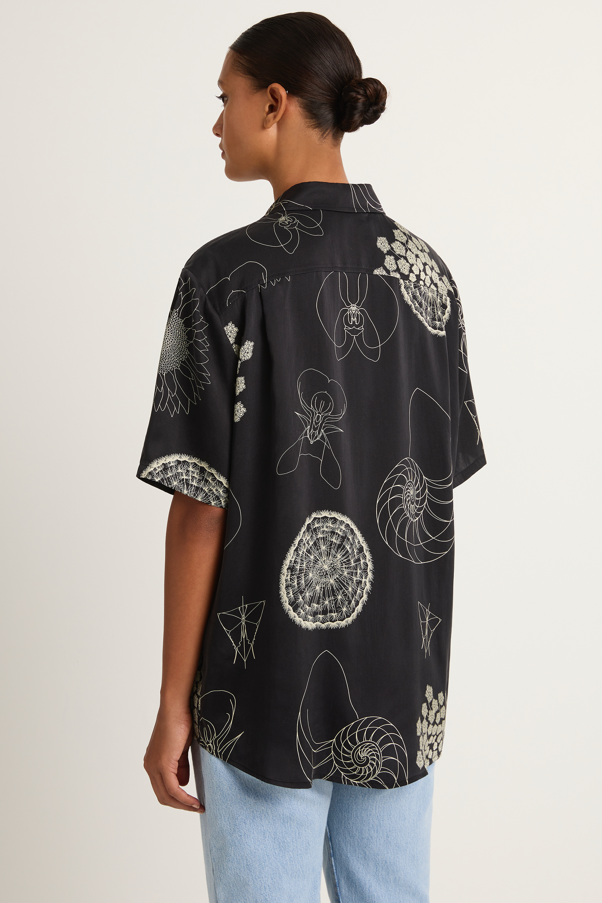 Silk Laundry Short Sleeve Boyfriend shirt - Fibonacci Black