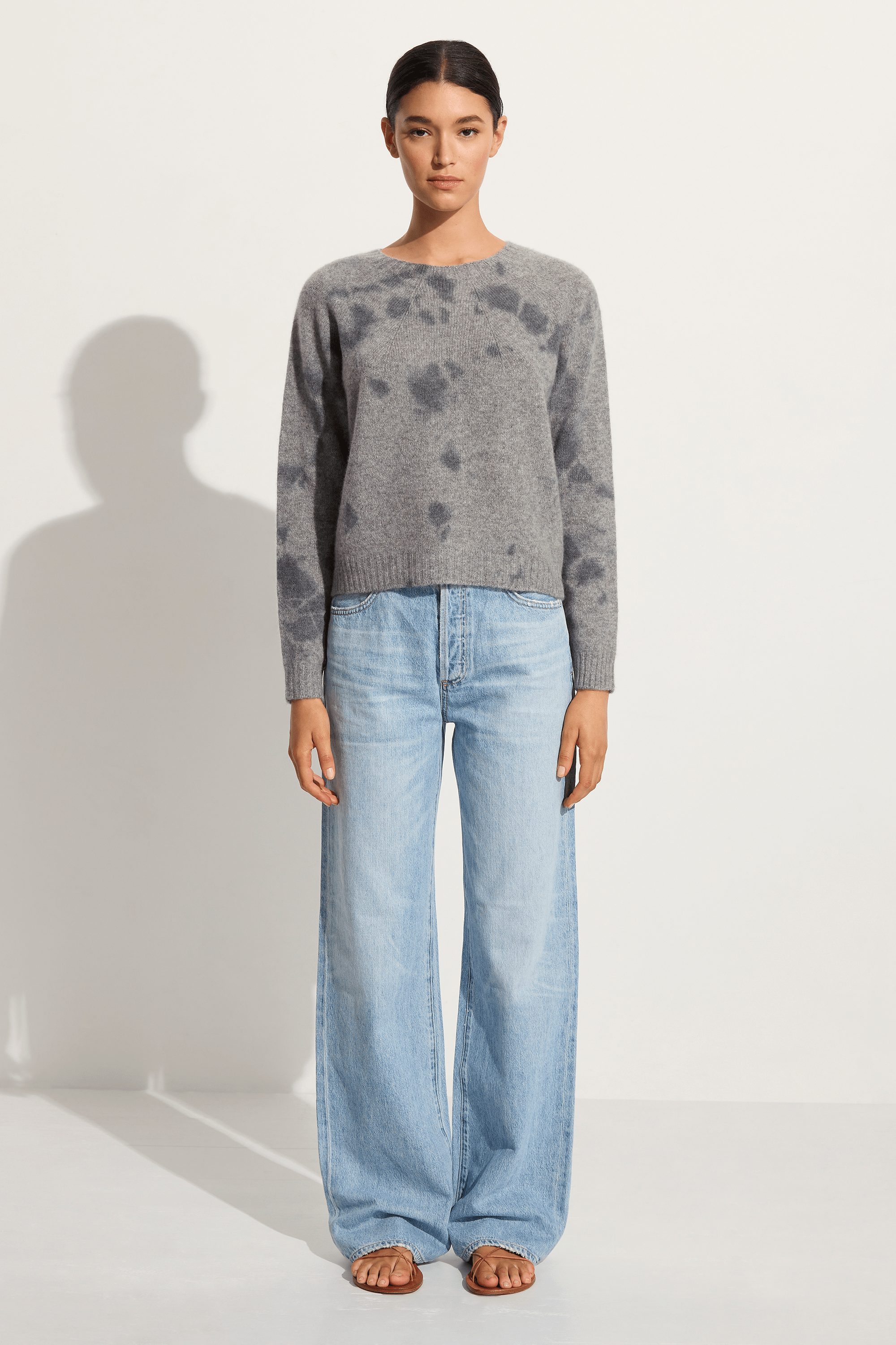 Suzusan Cashmere seamless pullover Short in grey / grey