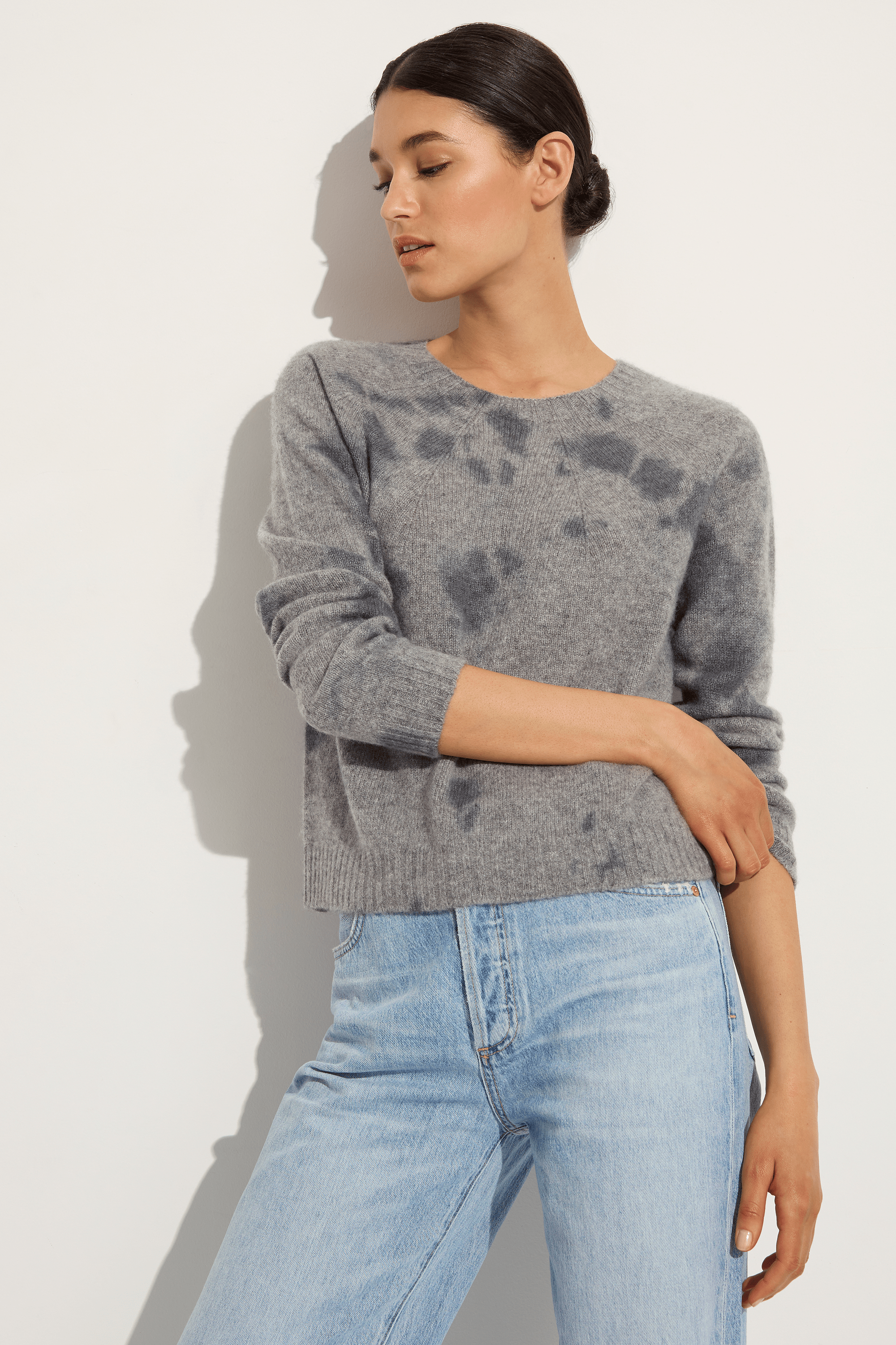 Suzusan Cashmere seamless pullover Short in grey / grey