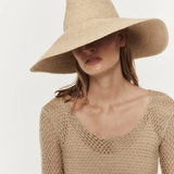 Janessa Leoné Tinsley wid brim in natural