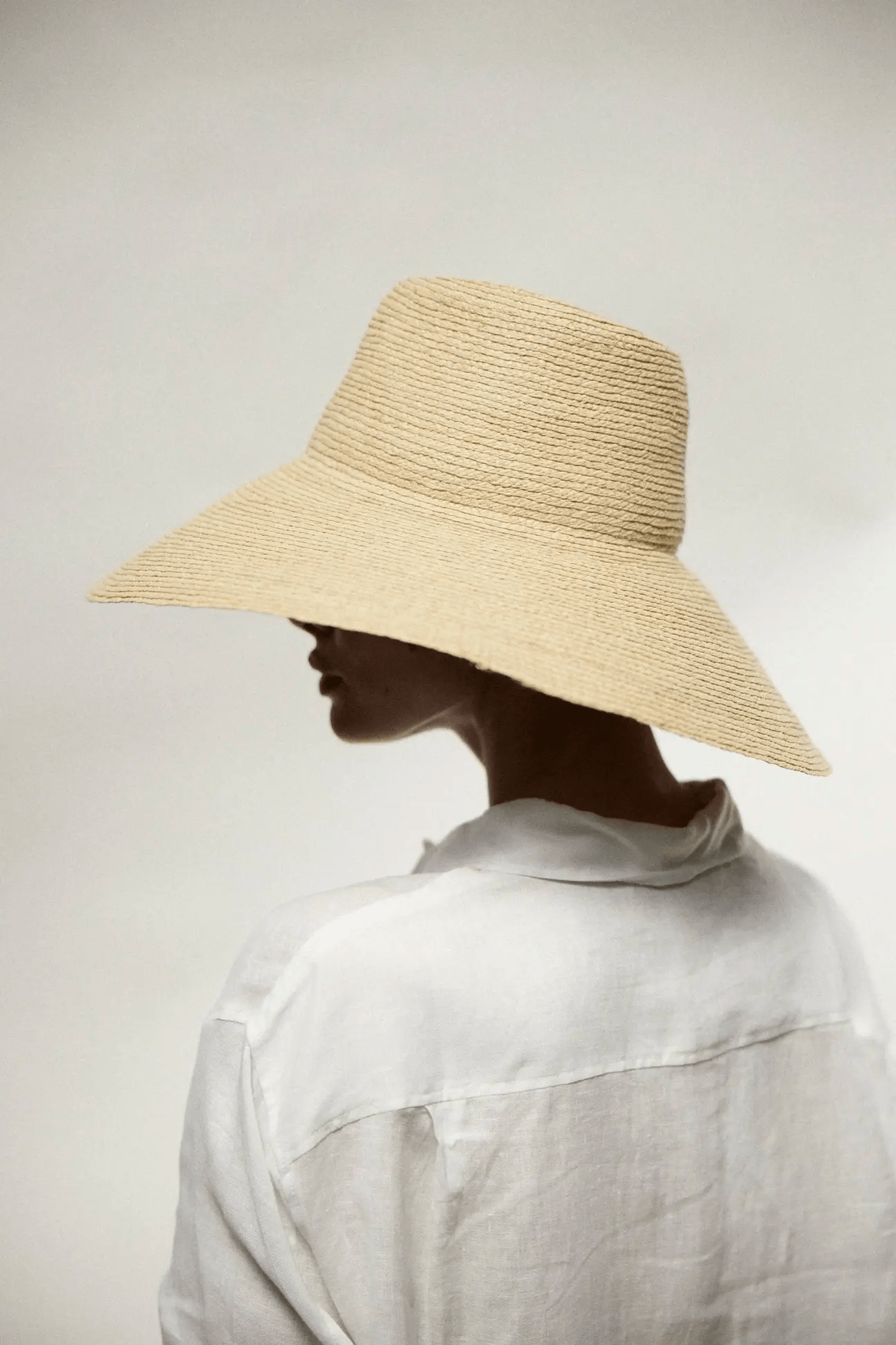 Janessa Leoné Tinsley wid brim in natural