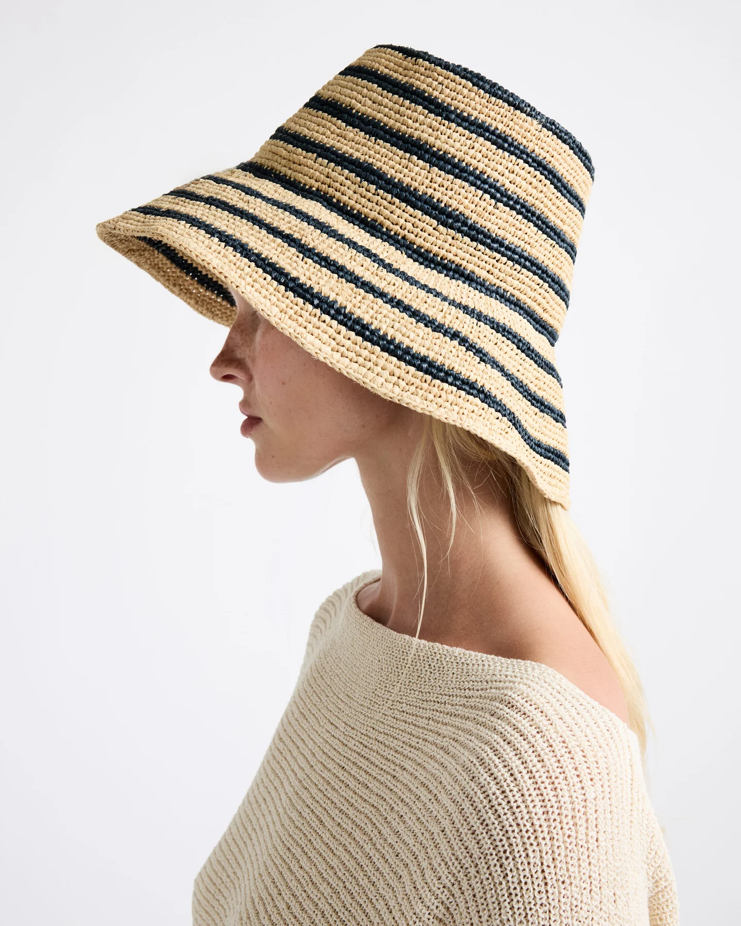 Janessa Leoné Felix Bucket Hat - Harbor