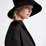Janessa Leoné Walker Bucket Hat - Black