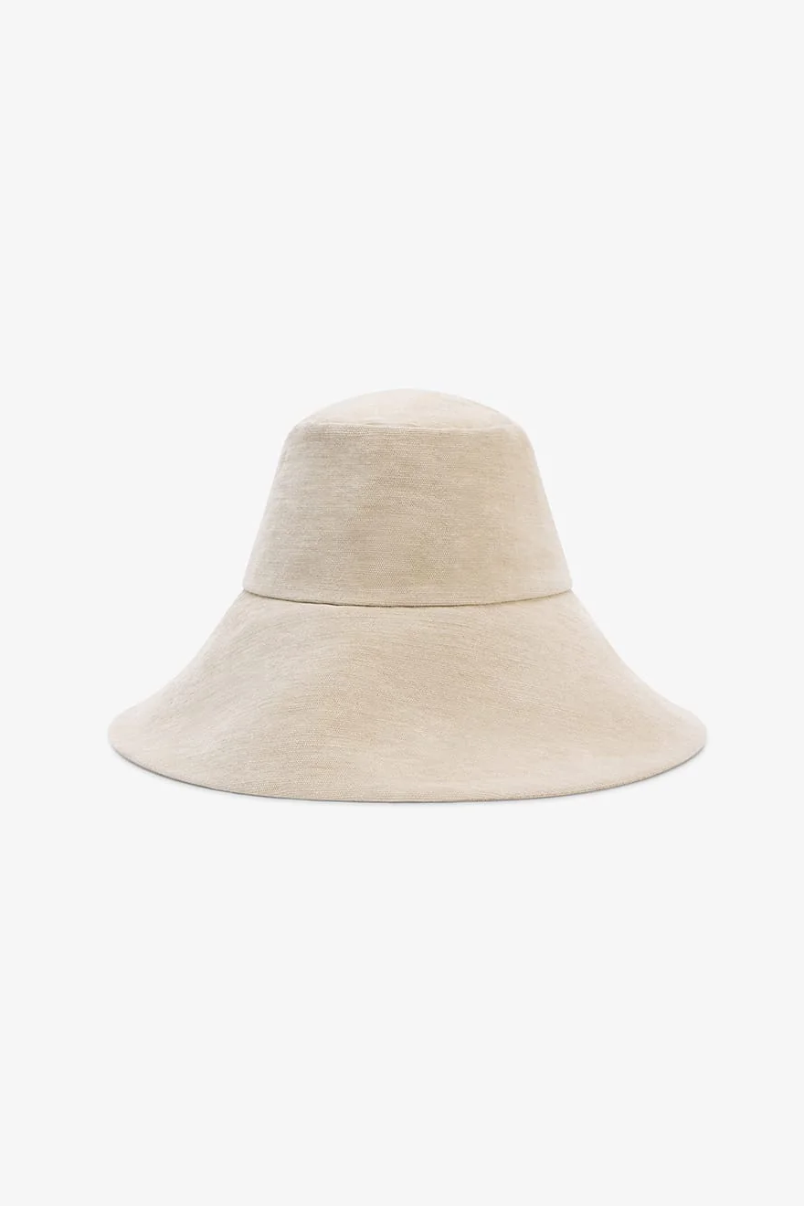 Janessa Leoné Walker Bucket Hat - Natural