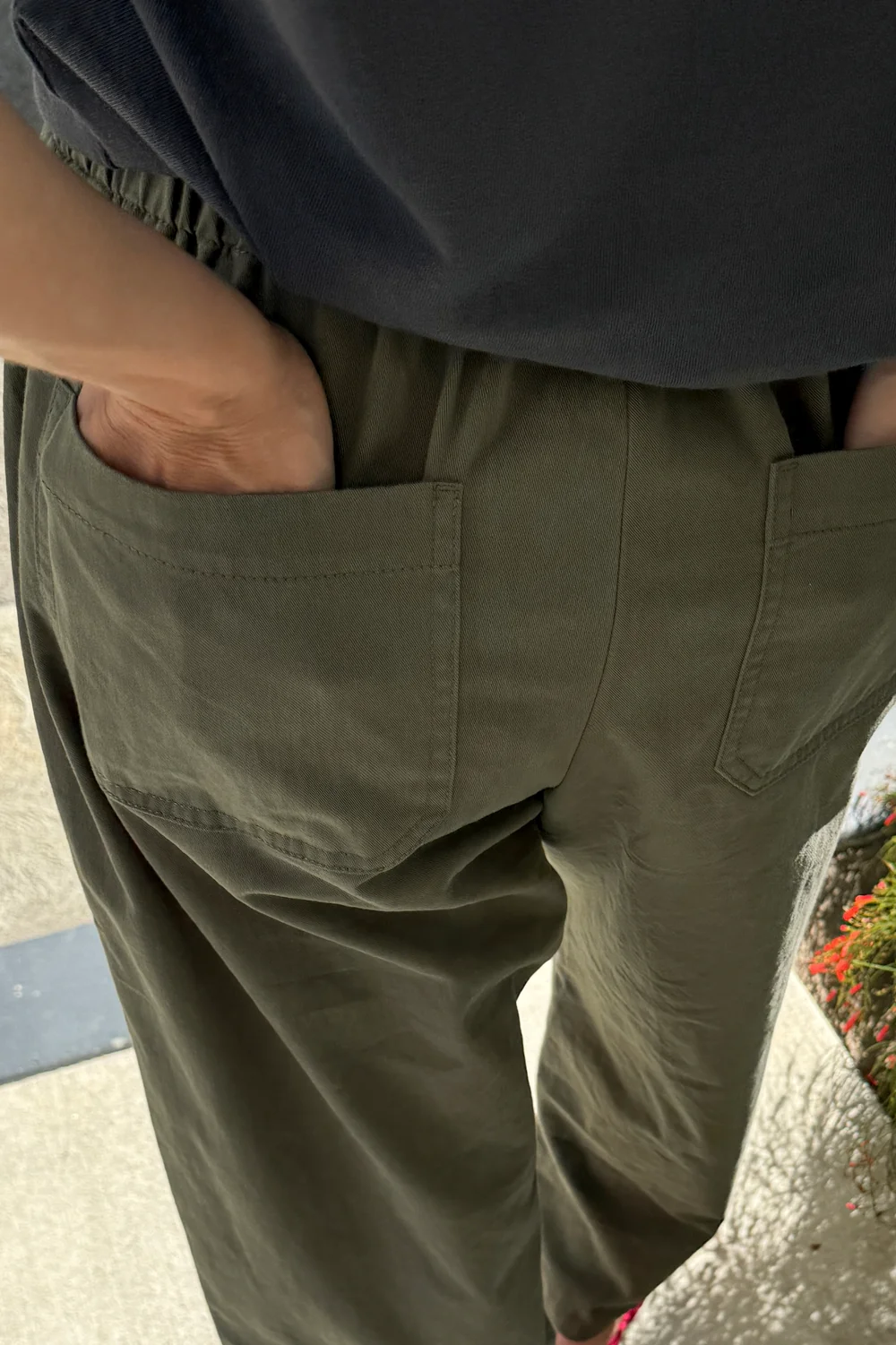 Le Bon Shoppe Gardener's Pants - Army Green