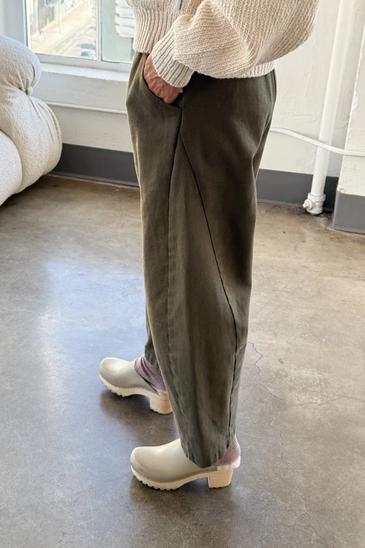 Le Bon Shoppe Arc Pants - Olive