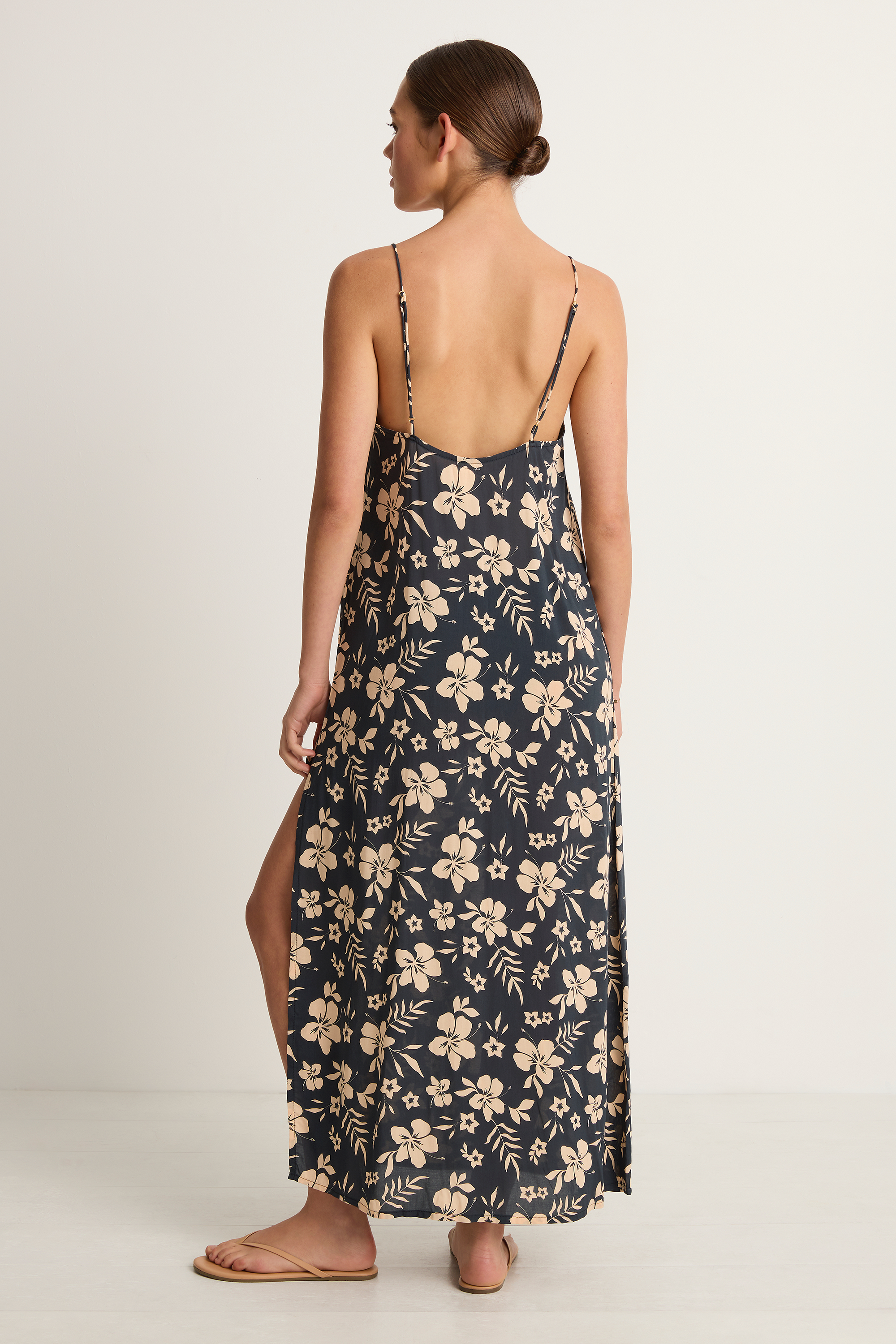 Mai Aria Maxi - Black Sundays