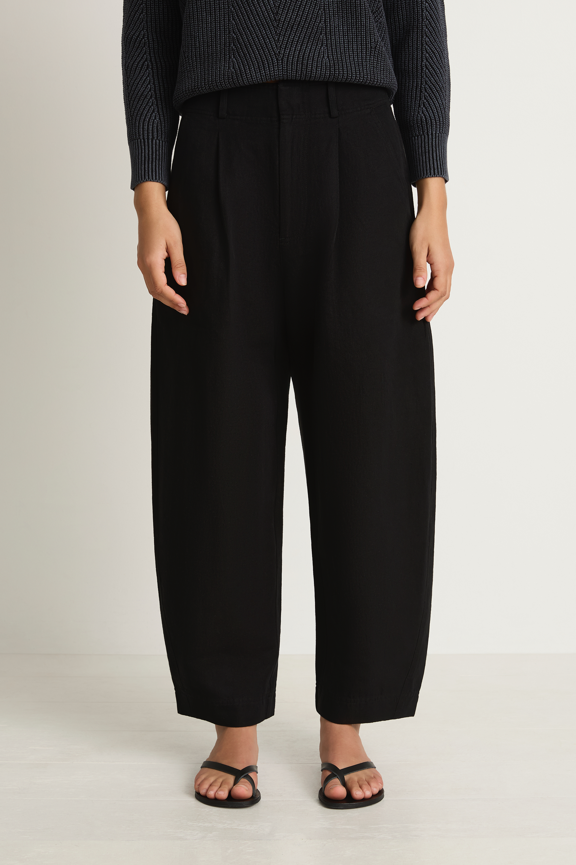 Apiece Apart Bari Crop Trouser - Black