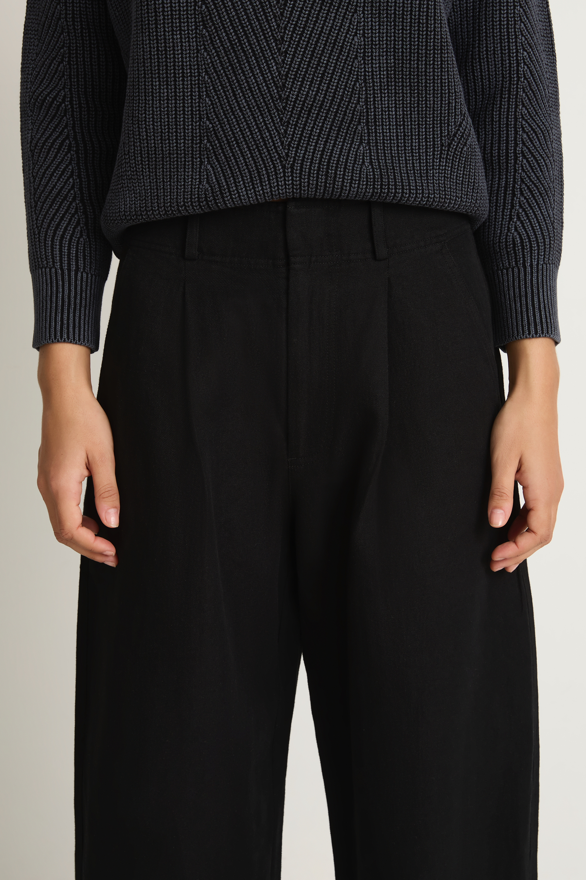 Apiece Apart Bari Crop Trouser - Black