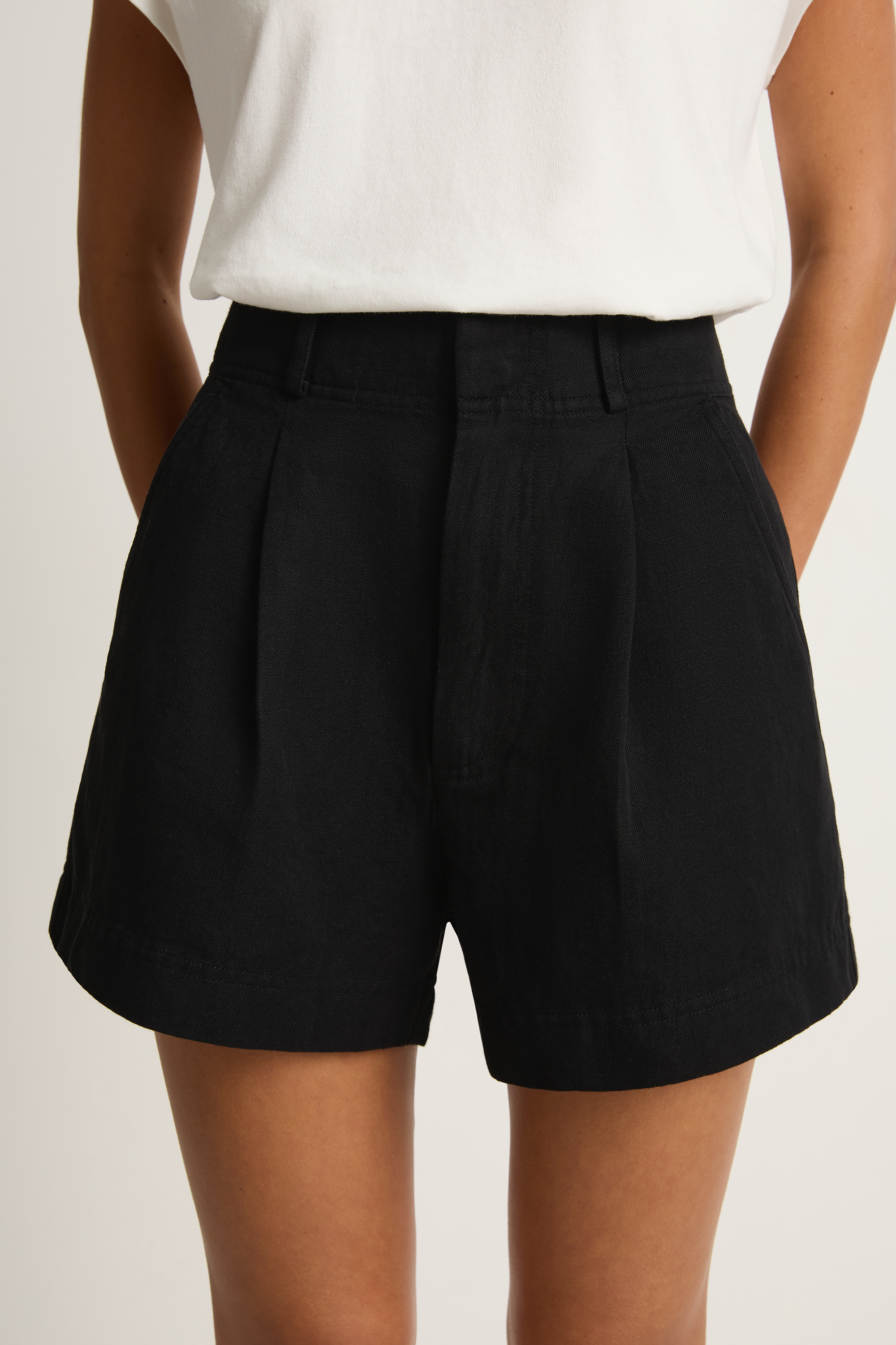 Apiece Apart Short Bari Short - Black