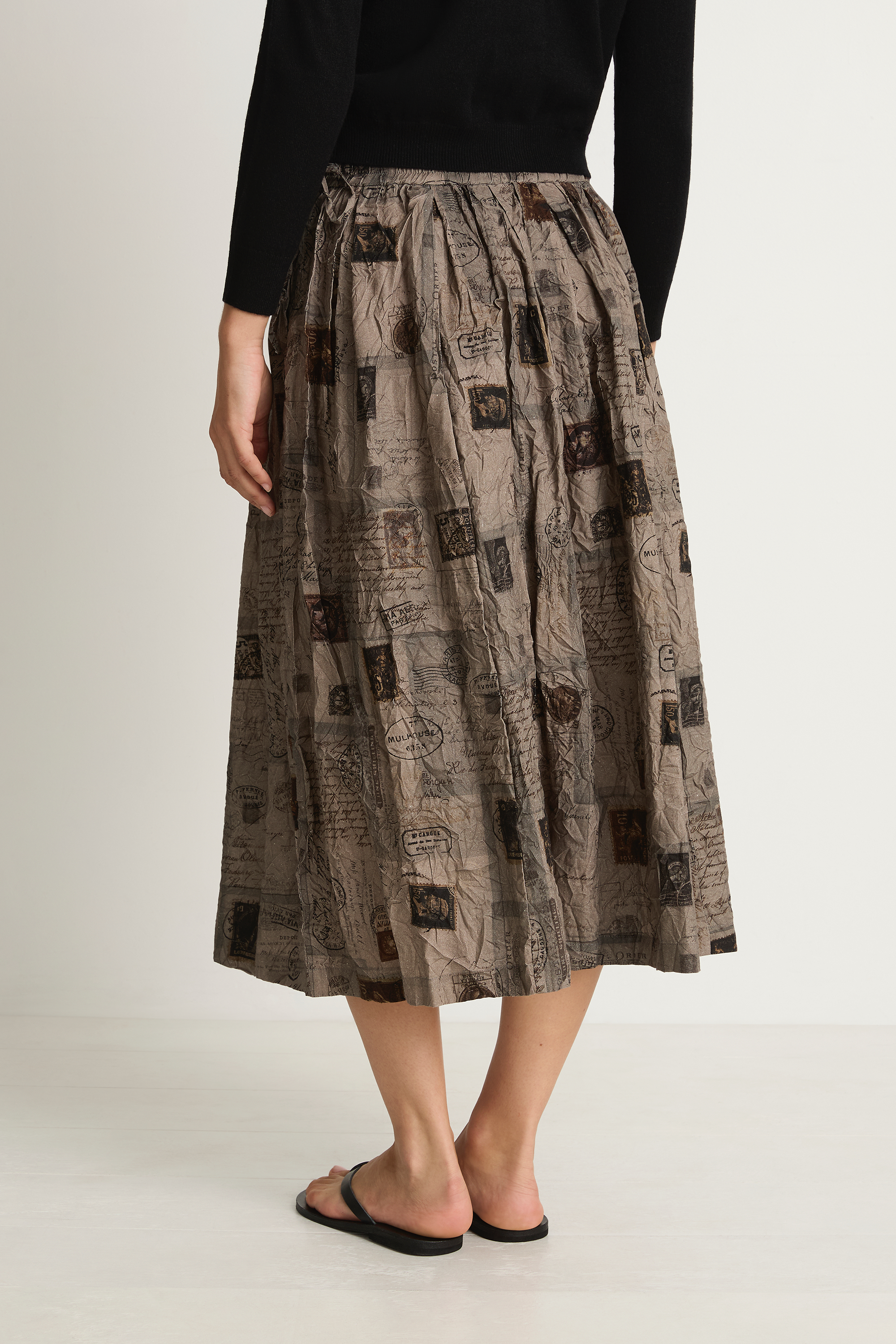 Pas De Calais Romantic Travel Skirt- Charcoal