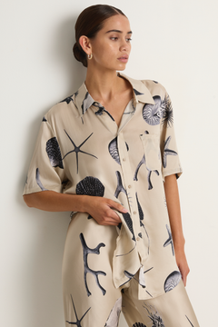 Silk Laundry Short Sleeve Boyfriend Shirt - Seashells
