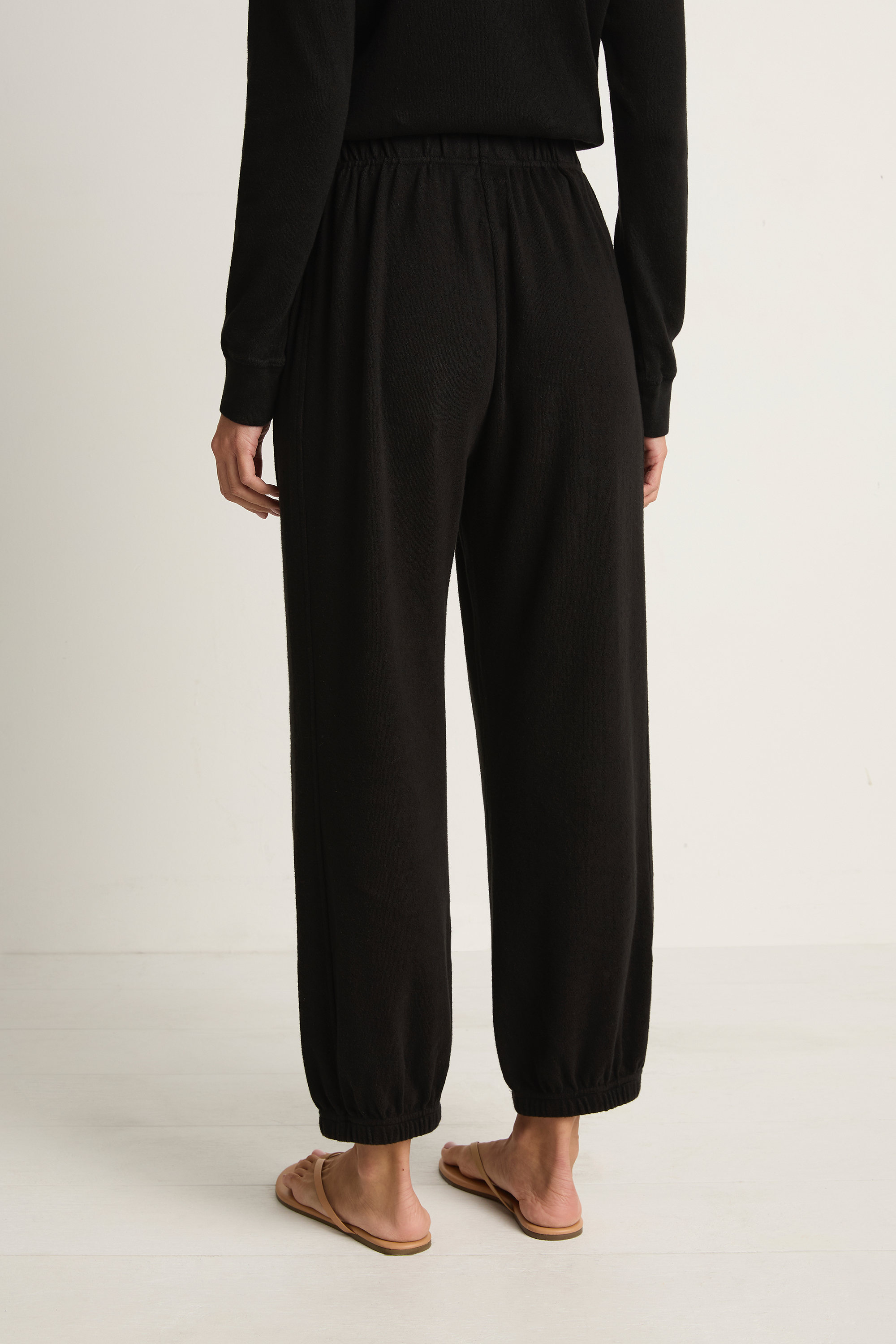 Le Bon Shoppe Pointelle Fundamental Tee & Balloon Pants - Black