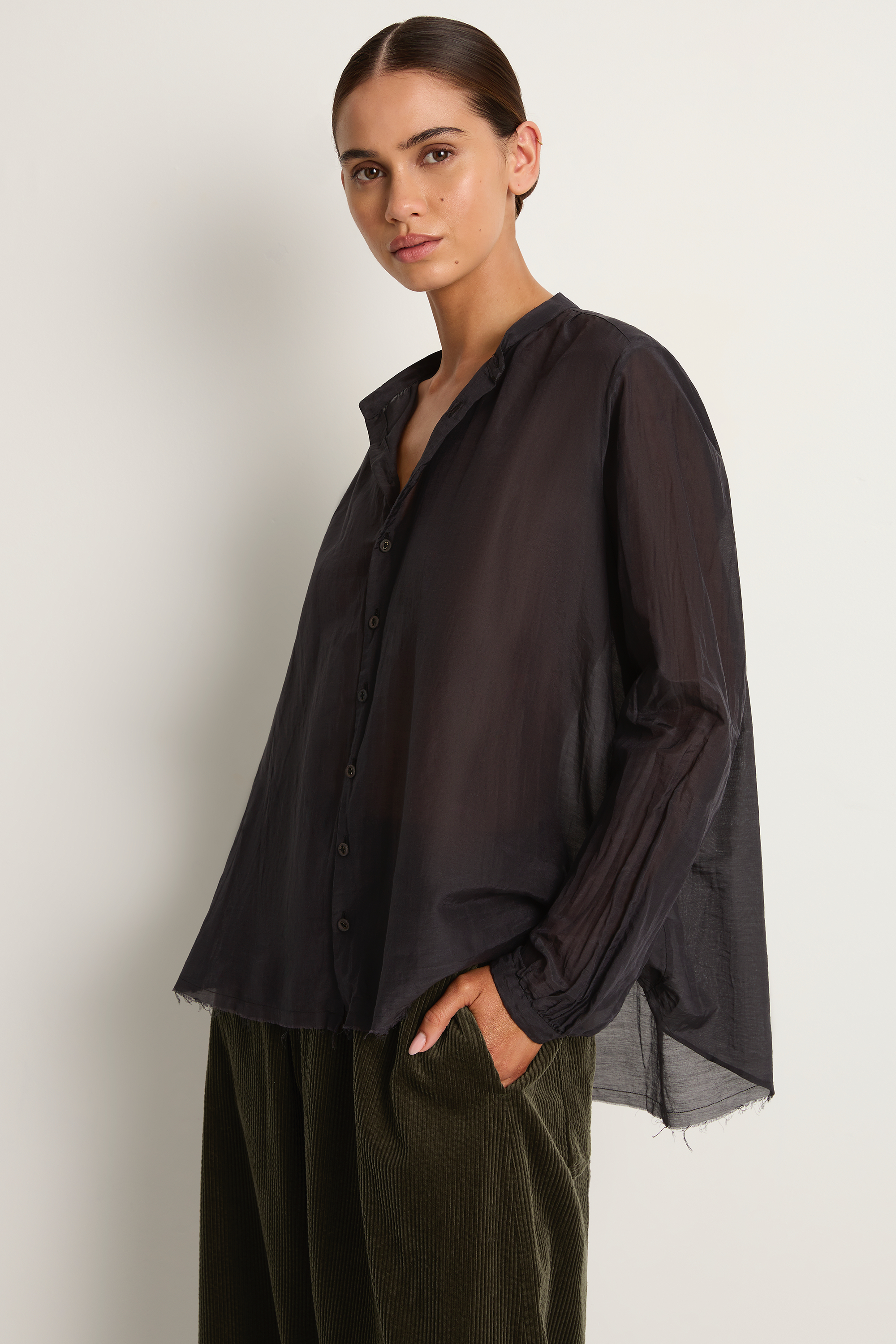 Pas De Calais Cotton Silk Lawn Stand Collar Blouse - Navy