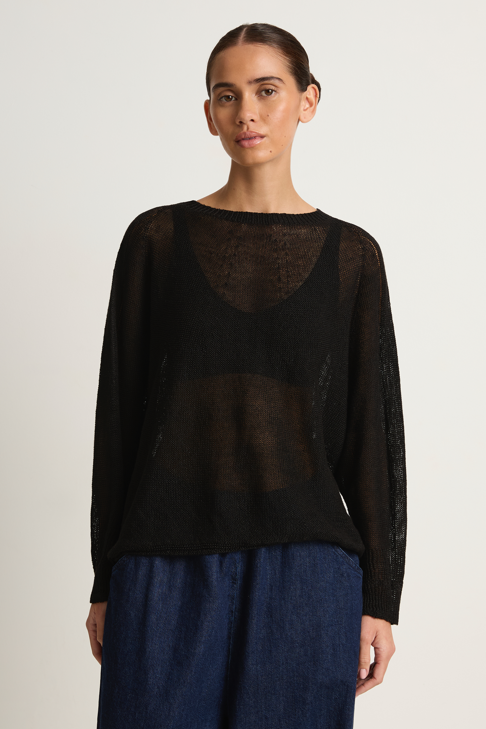 Pas De Calais Normandy Linen Crew Neck Pullover - Black