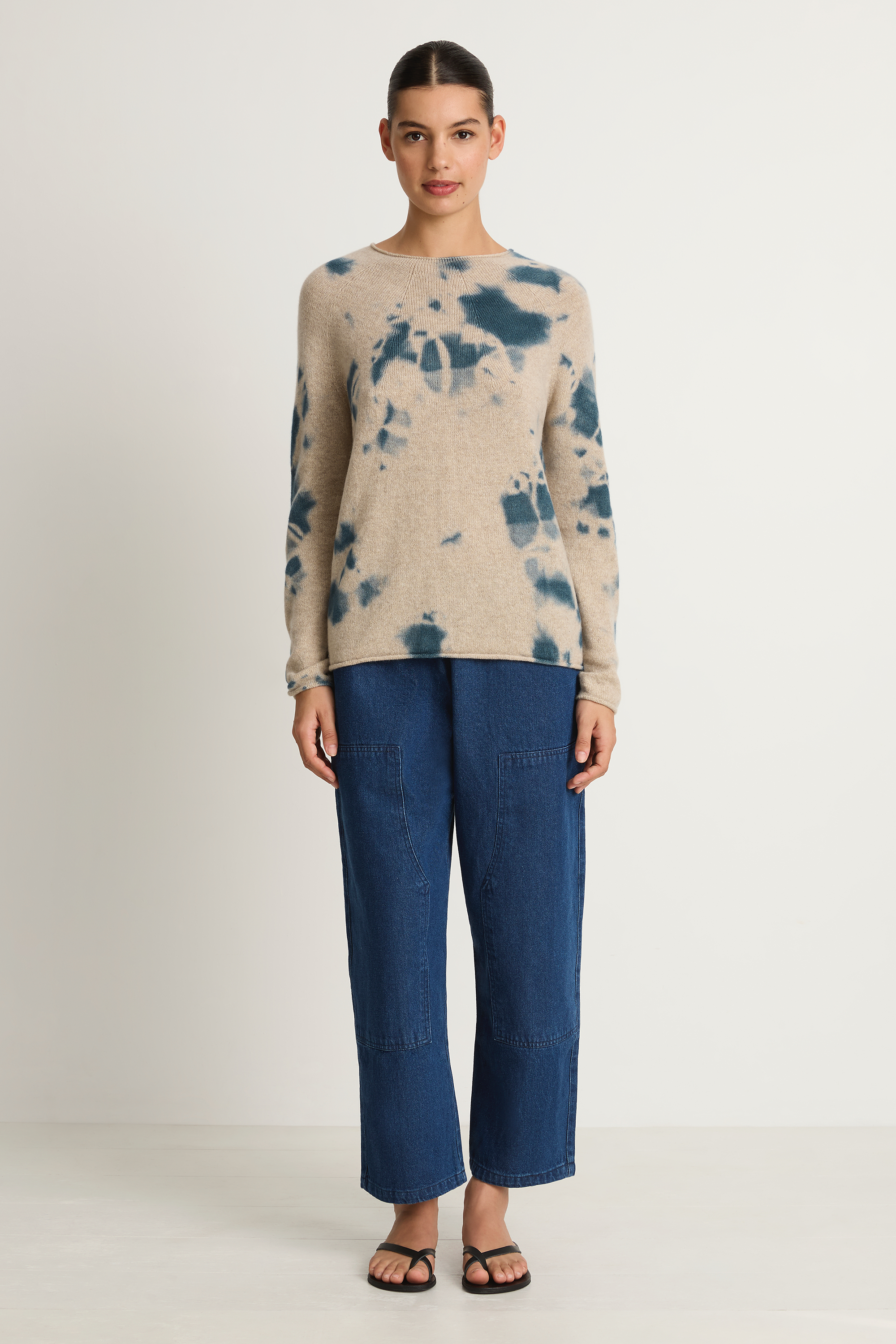 Suzusan Cashmere Seamless Long Pullover - Dark Blue / Sand