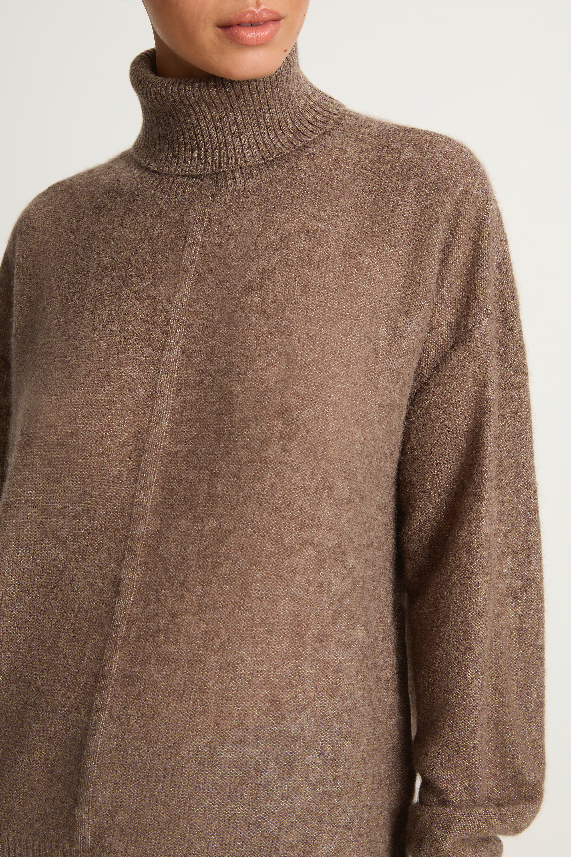 Apiece Apart Softest Tissue Weight Turtleneck - Hazelnut