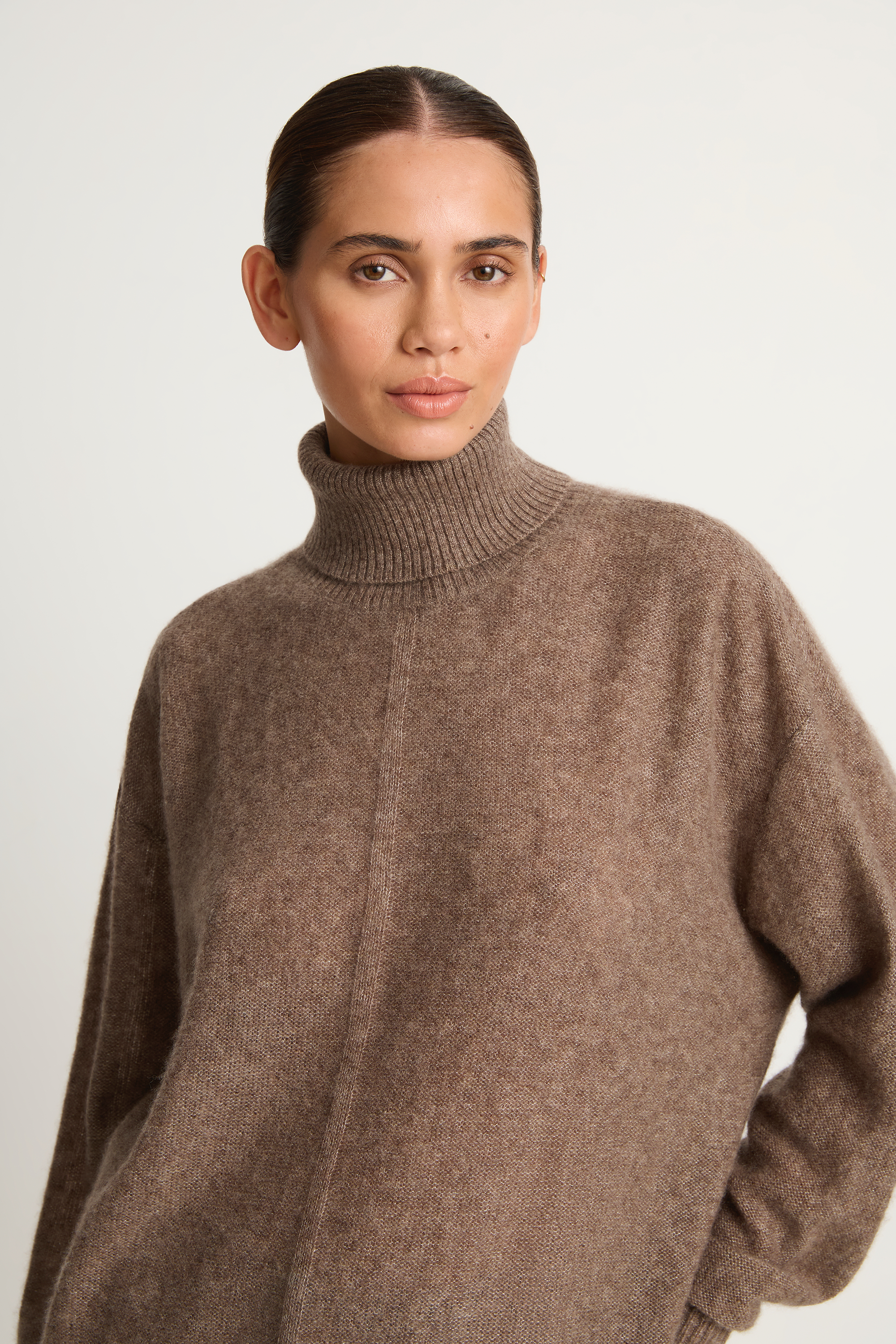 Apiece Apart Softest Tissue Weight Turtleneck - Hazelnut