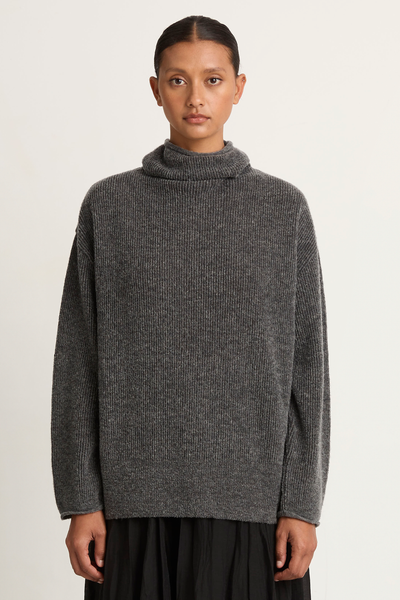 BRIEFING BOUCLE TURTLE NECK KNIT サイズM BRIEFING BOUCLE TURTLE NECK KNIT サイズM Bouclé texture