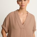 Xirena Avery Top - Ash Brown