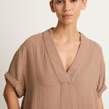 Xirena Avery Top - Ash Brown