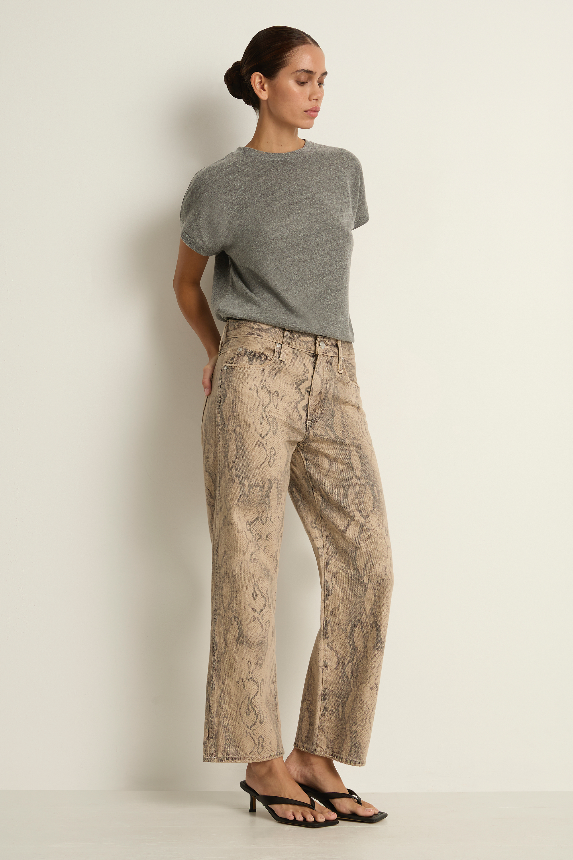 Le Bon Shoppe Ease Tee - Heather Grey