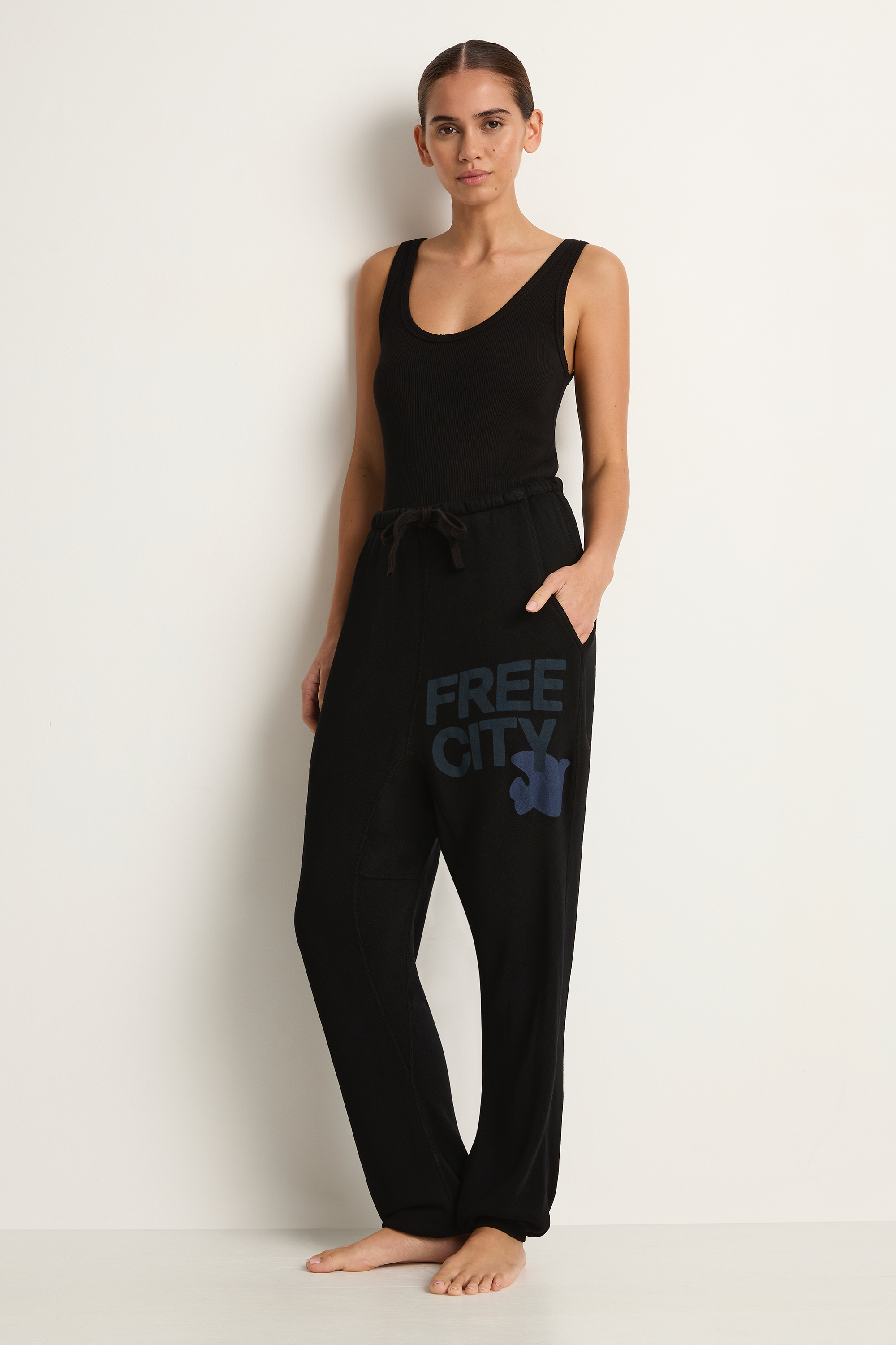 FREECITY Superfluff Pocket Lux Sweatpant - Moonshadow