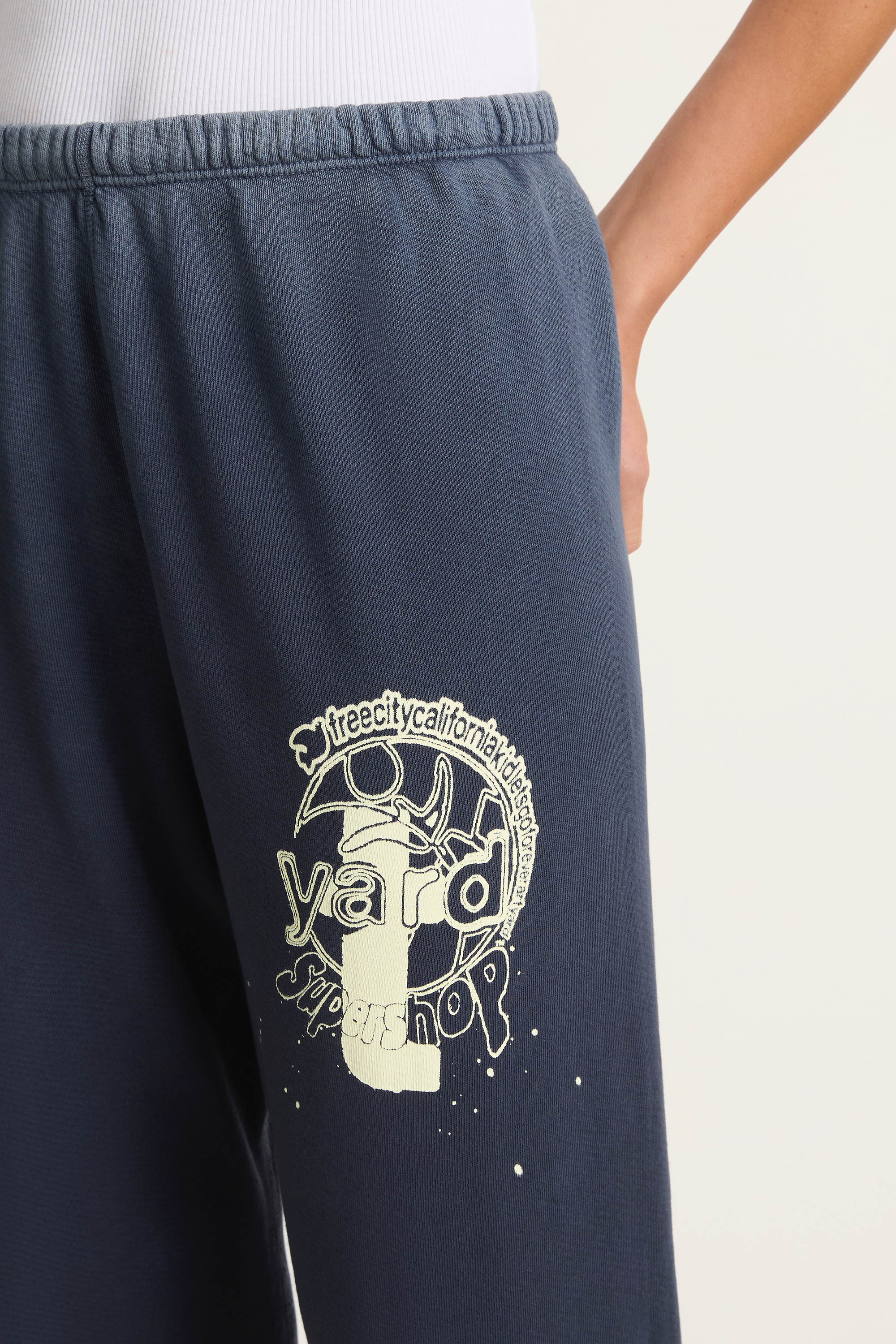 FREECITY Artyard/Supershop Supervintage Yumm OG Sweatpant - Moonshrooms Powder