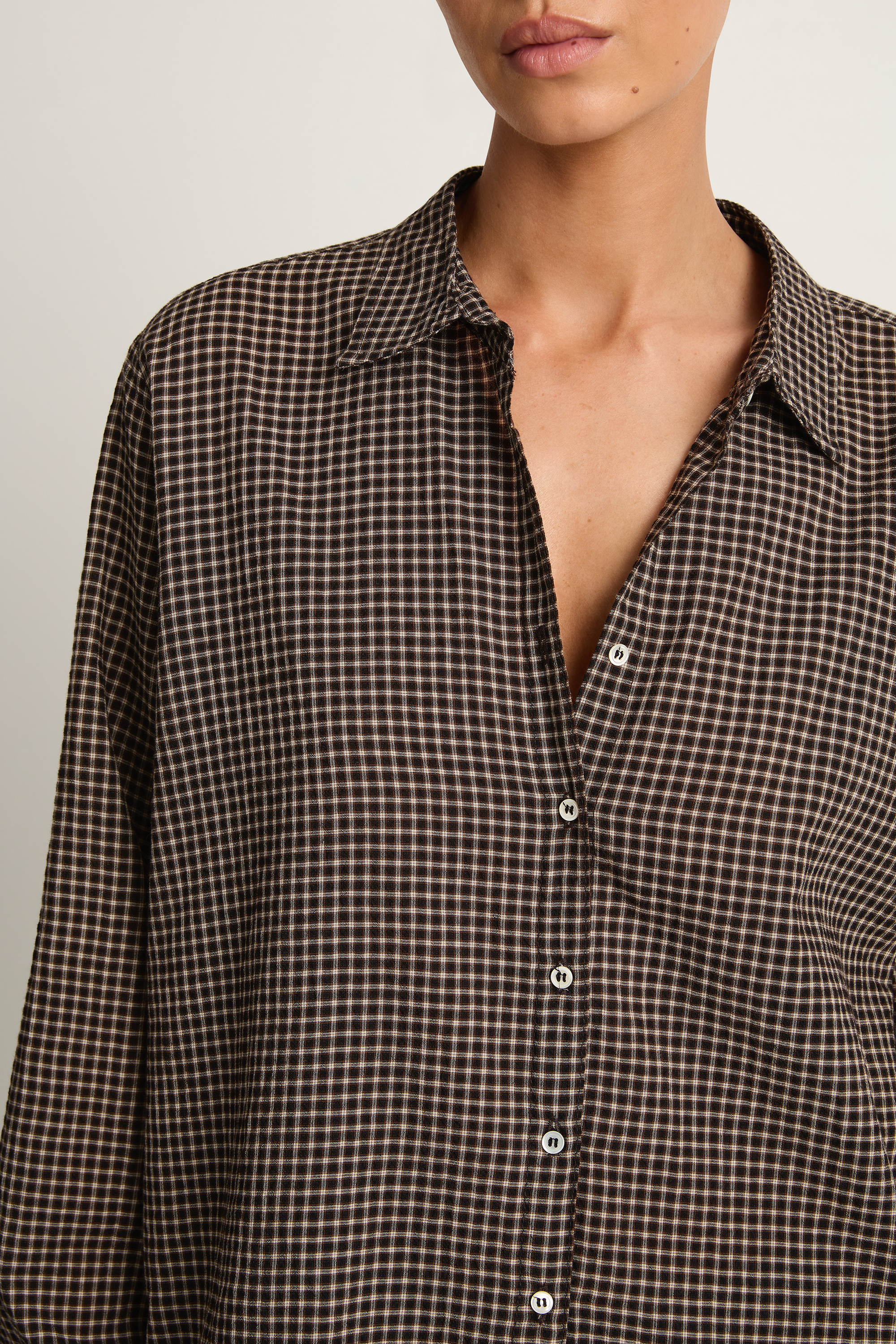 Xirena Beau Shirt - Black Pepper