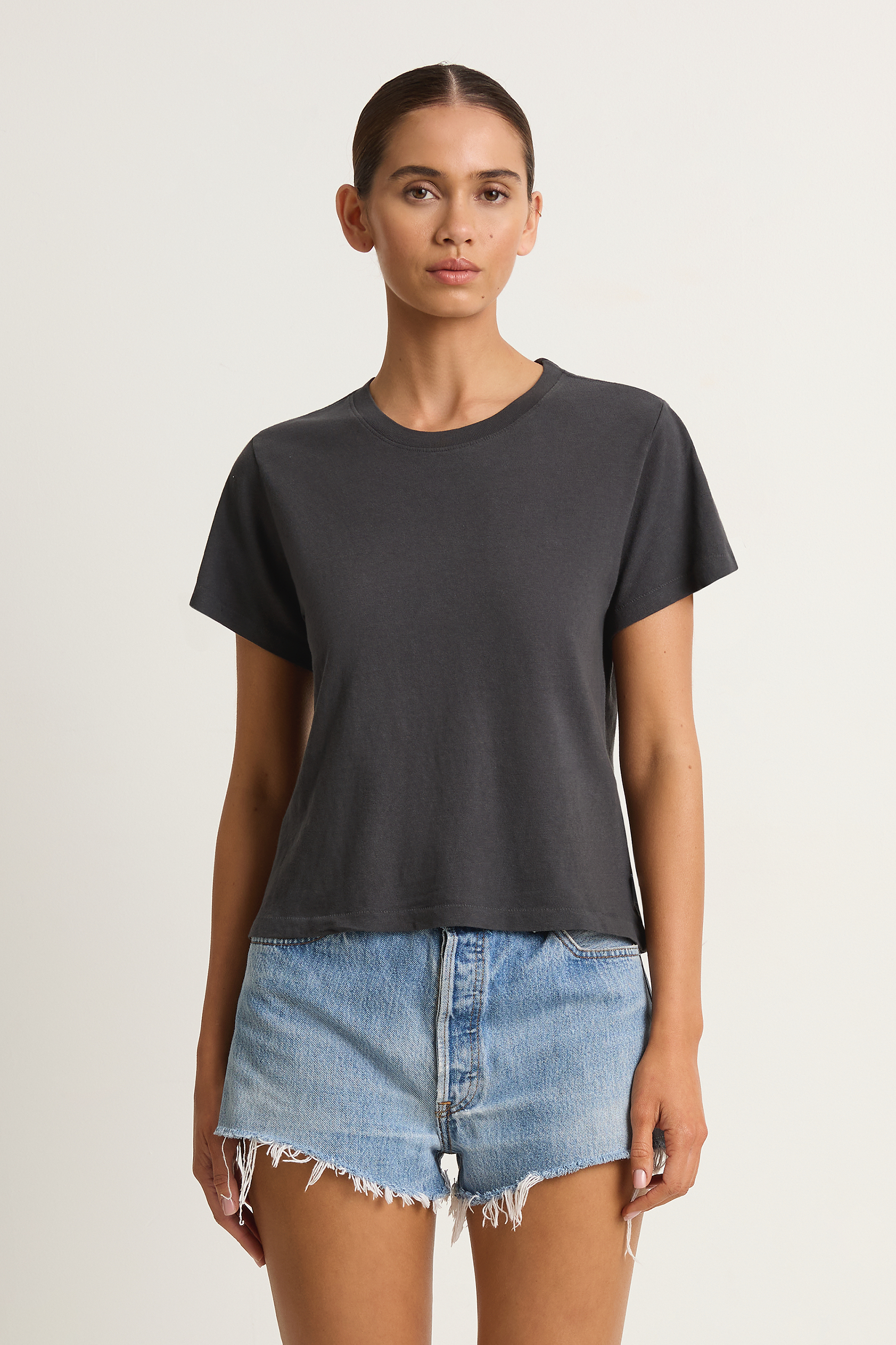 Le Bon Shoppe Airy Darling Tee - Carbon