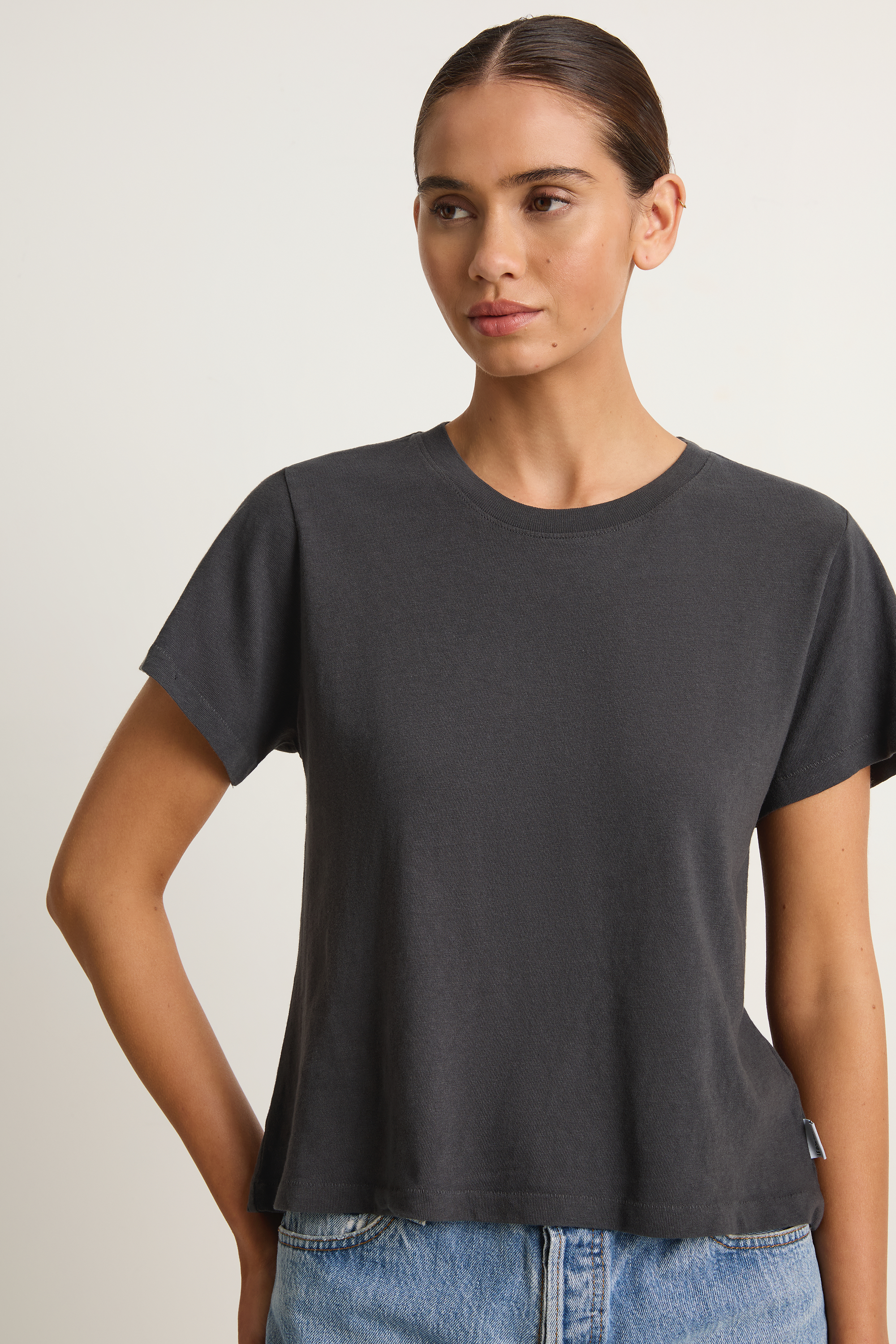 Le Bon Shoppe Airy Darling Tee - Carbon