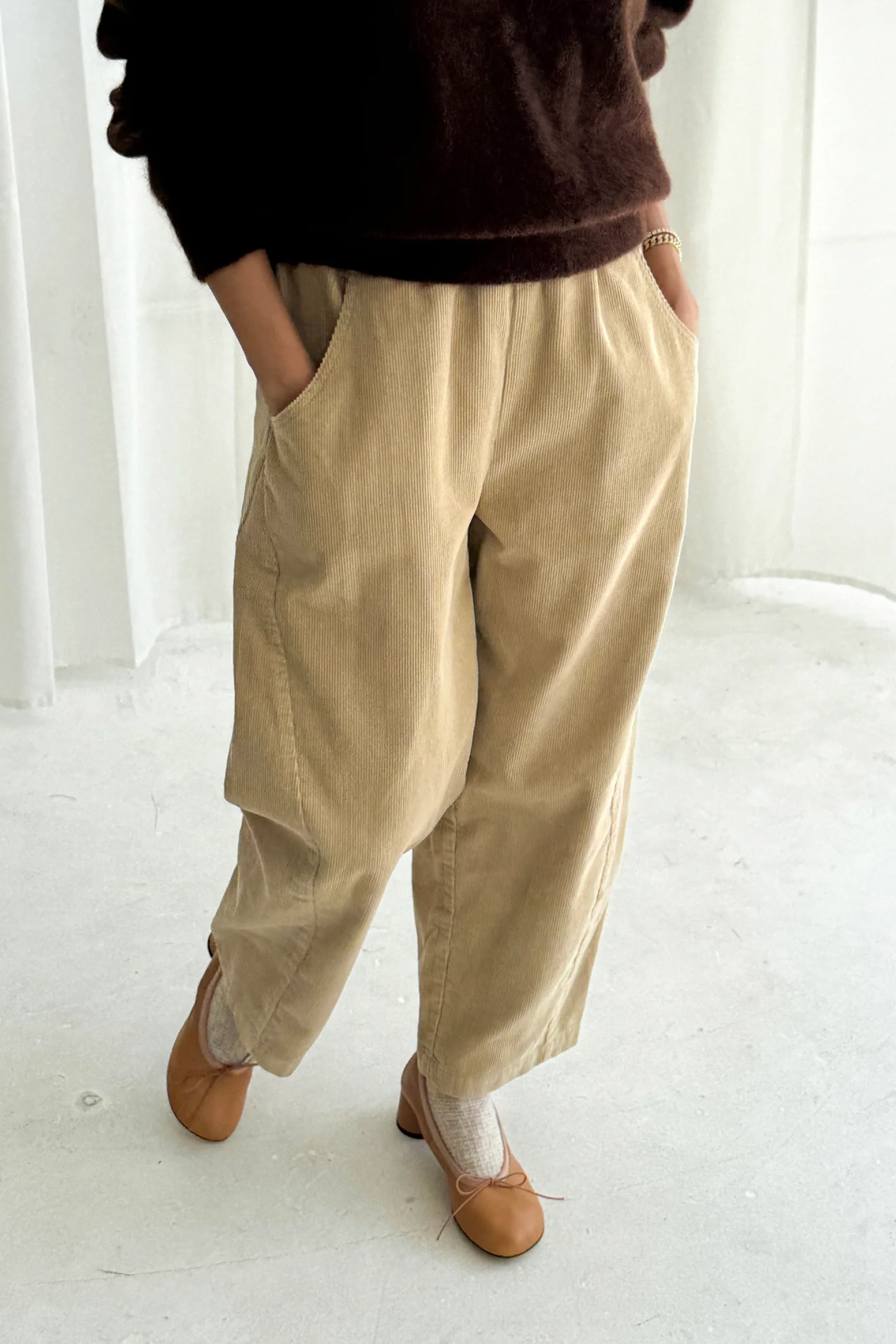 Le Bon Shoppe Corduroy Arc Pants - Khaki