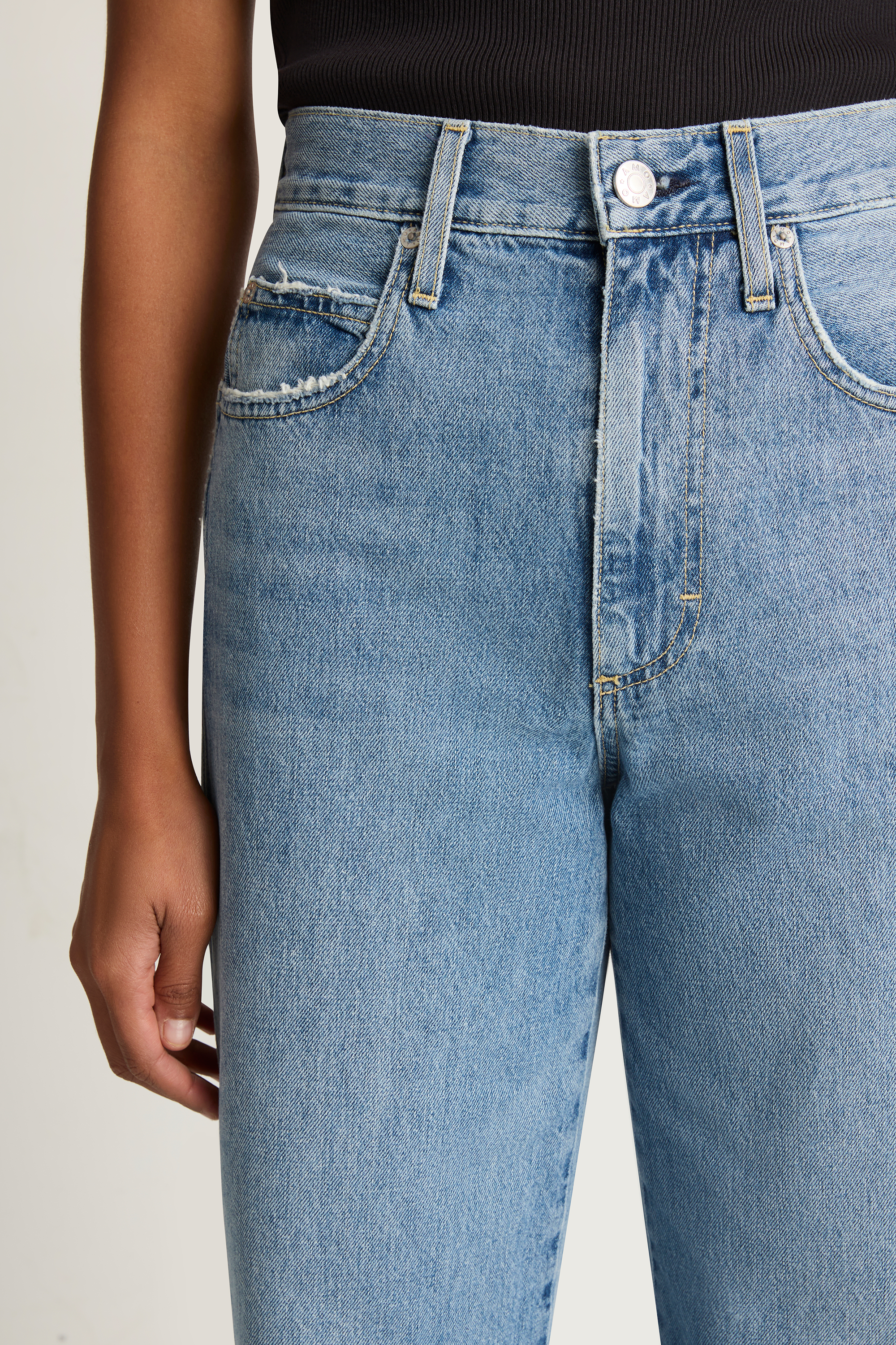 AMO Denim Frida Jeans - Main Squeeze