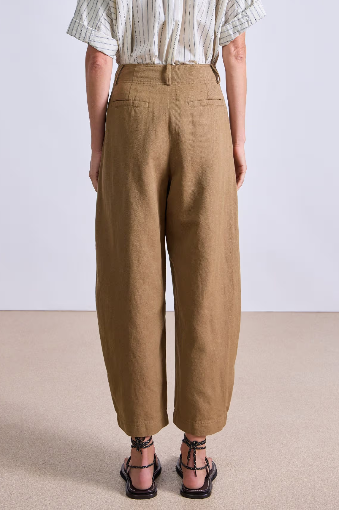 Apiece Apart Bari Crop Trouser - Oak